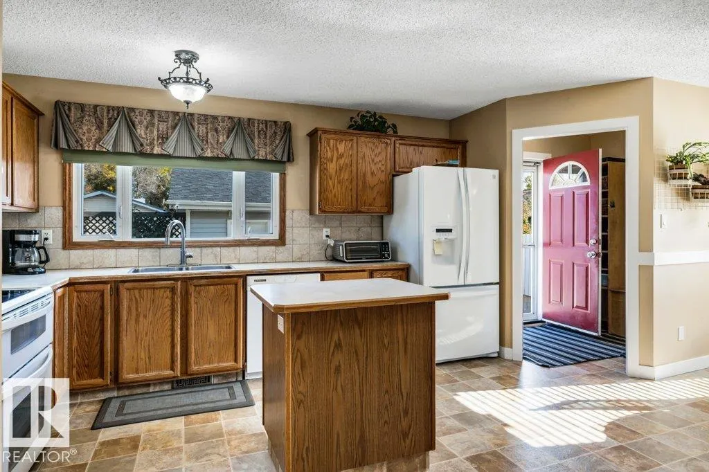 176 LAROSE Drive