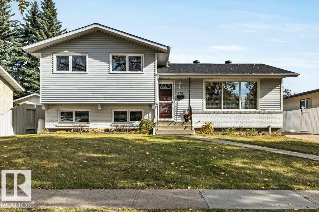 176 LAROSE Drive