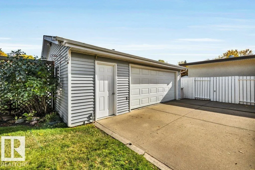 176 LAROSE Drive