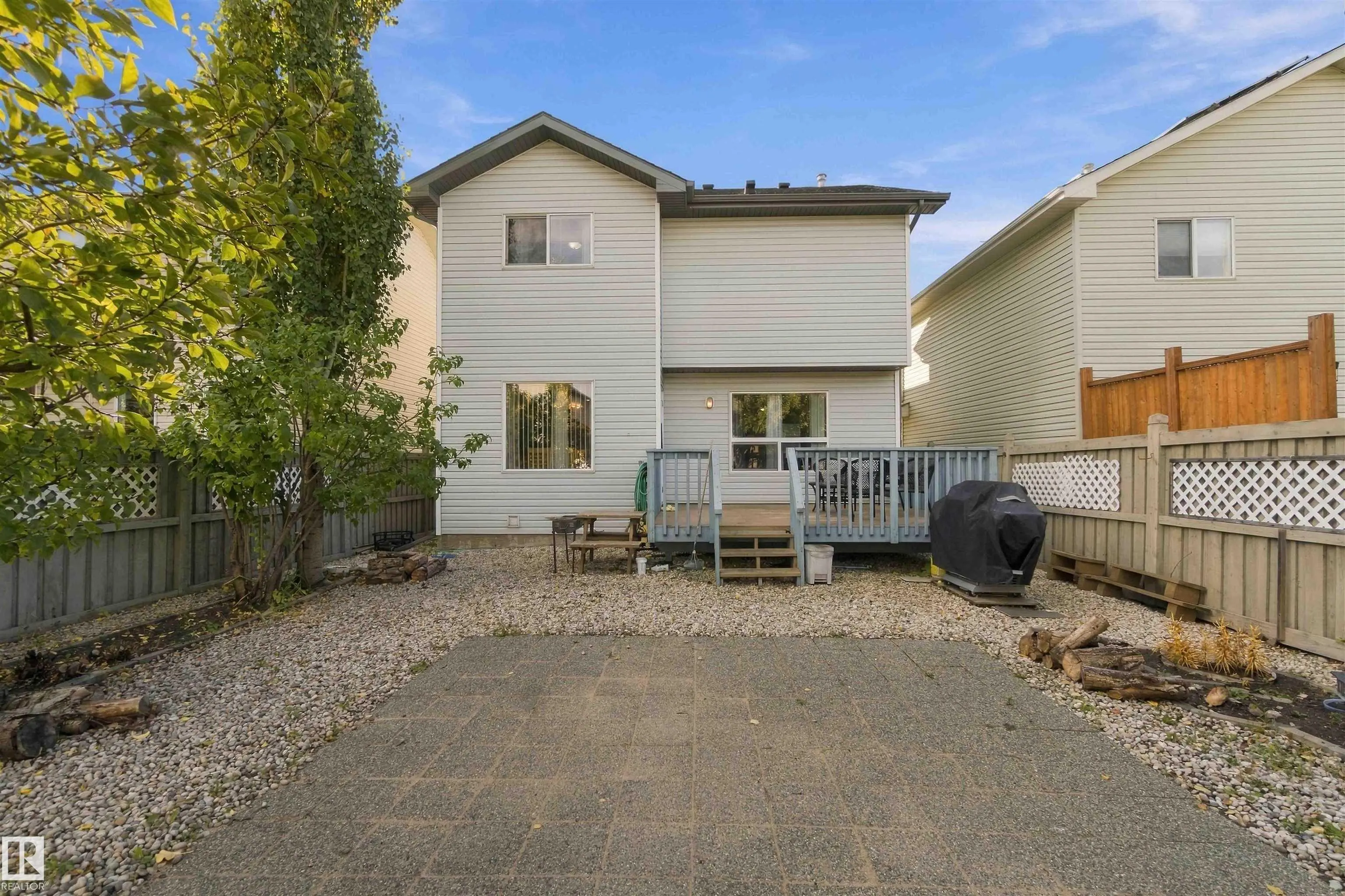 3524 MCLEAN Crescent