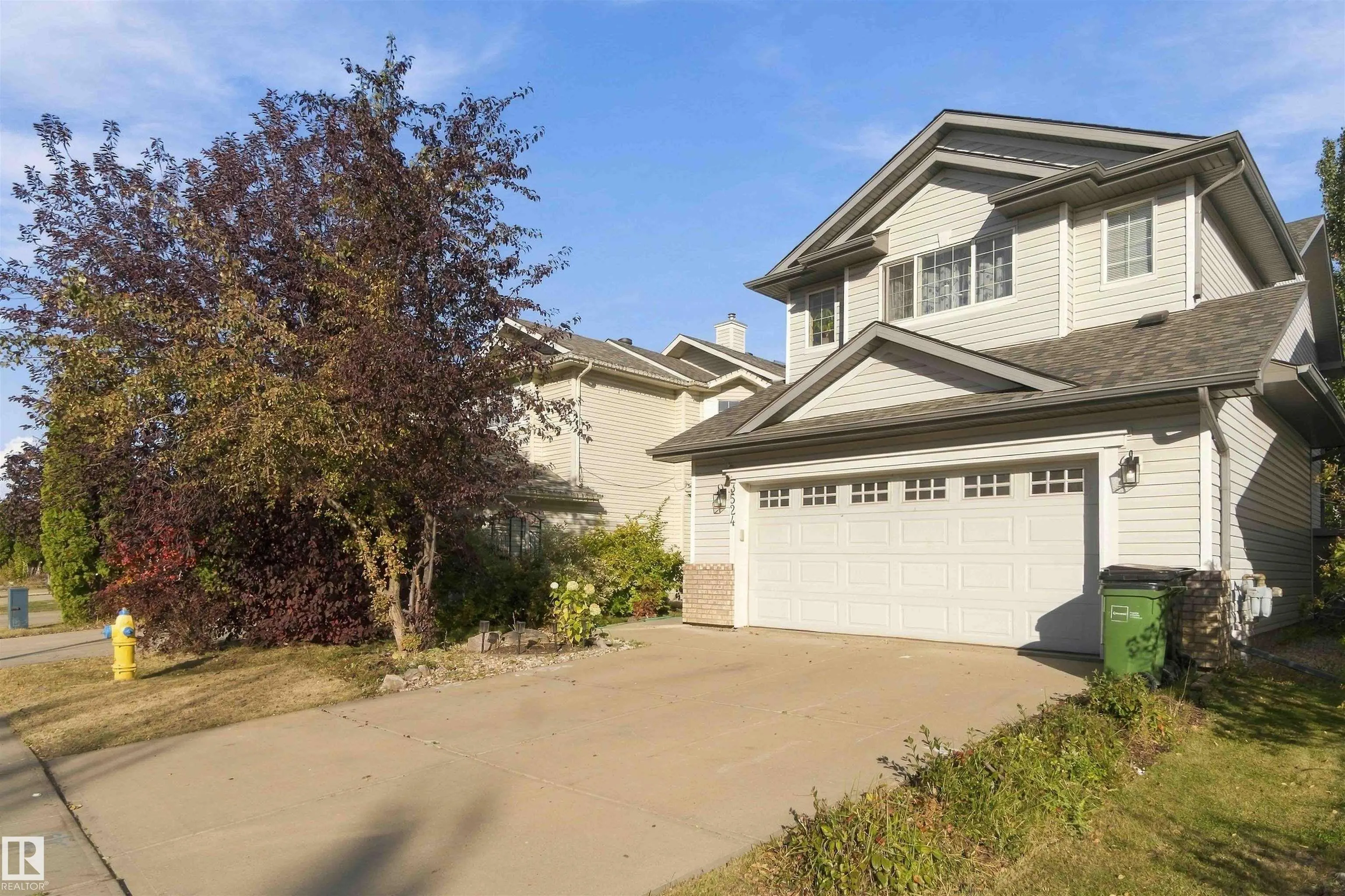 3524 MCLEAN Crescent