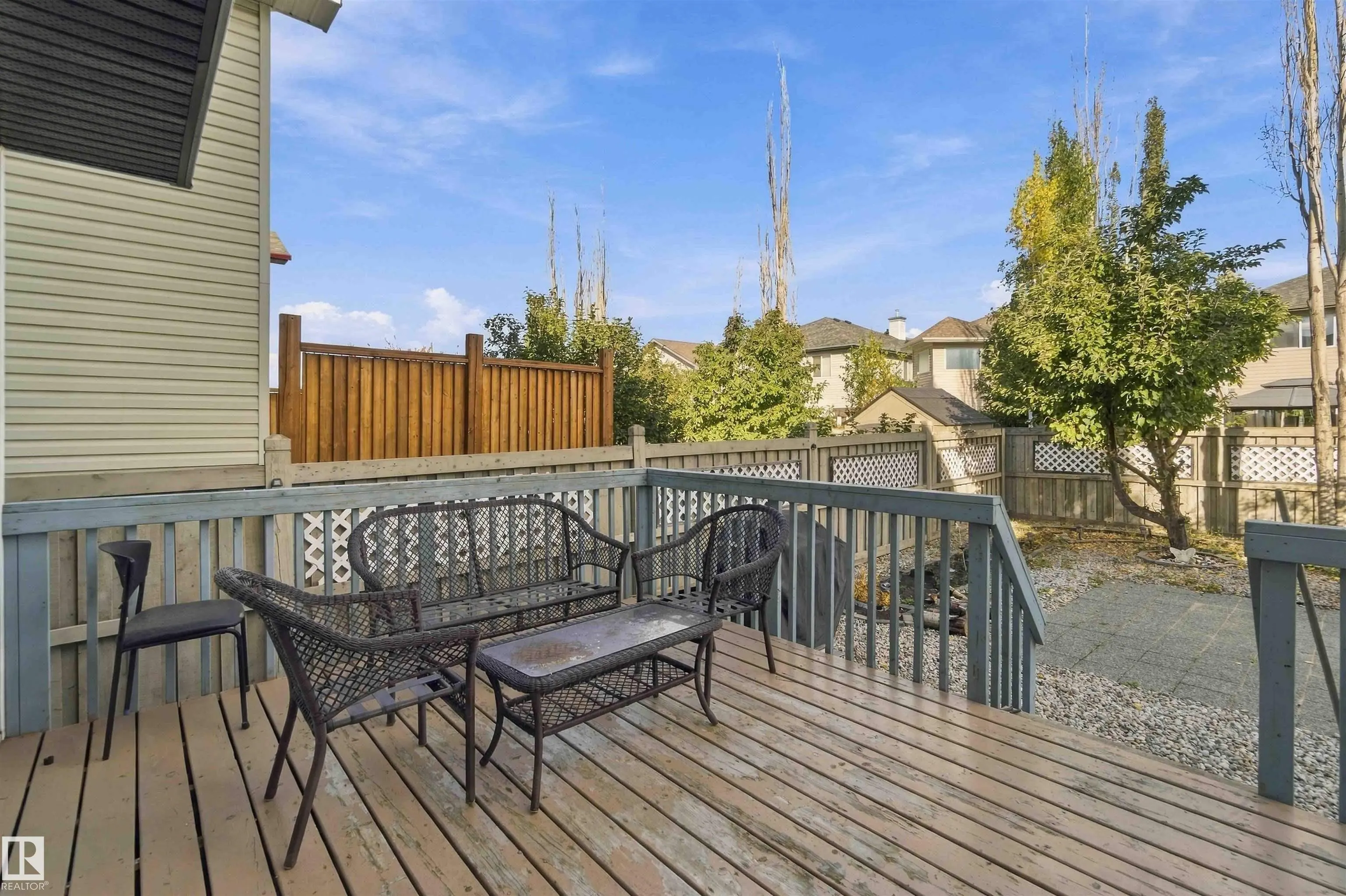 3524 MCLEAN Crescent