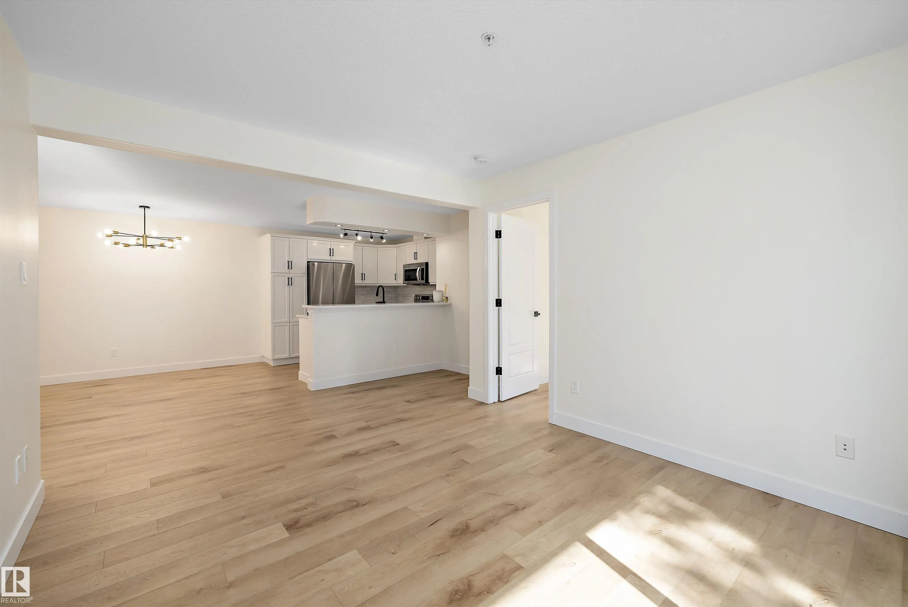 11505 ELLERSLIE Road
