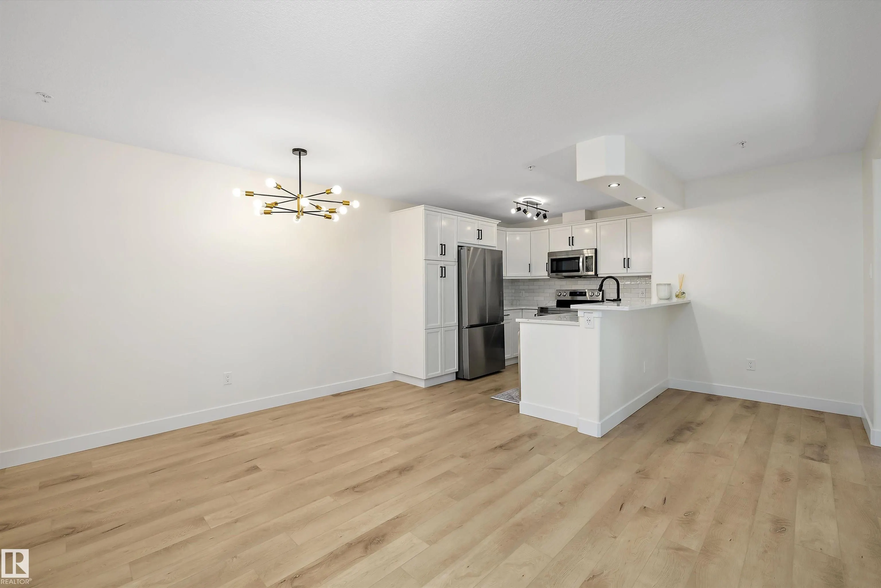 11505 ELLERSLIE Road