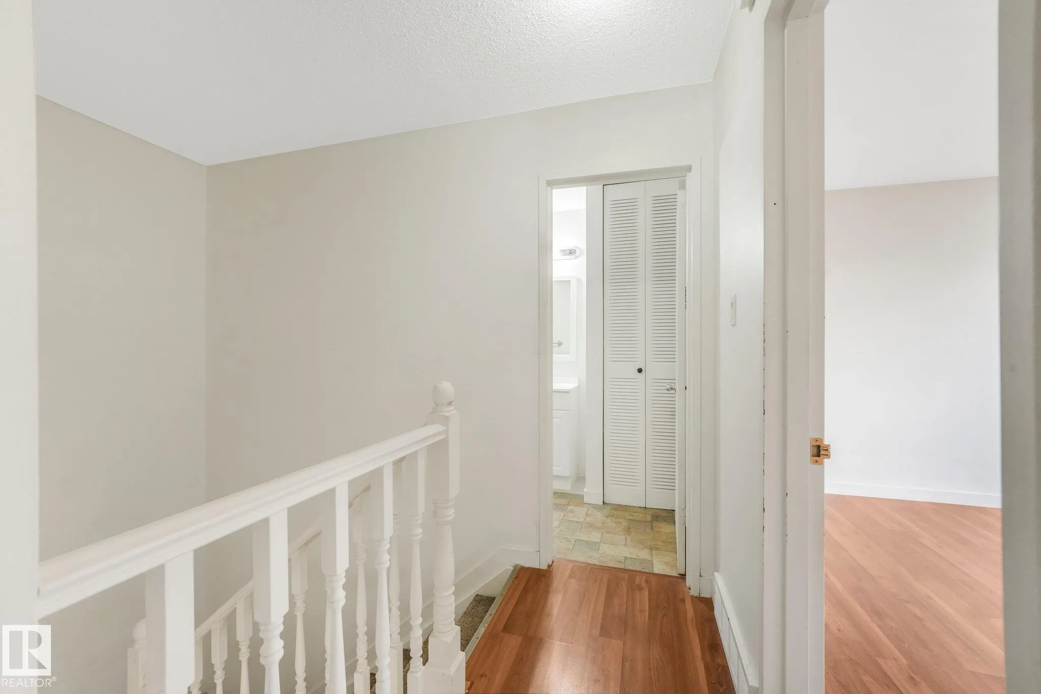 144 ROSELAND Village