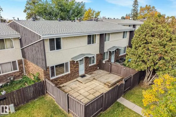 144 ROSELAND Village