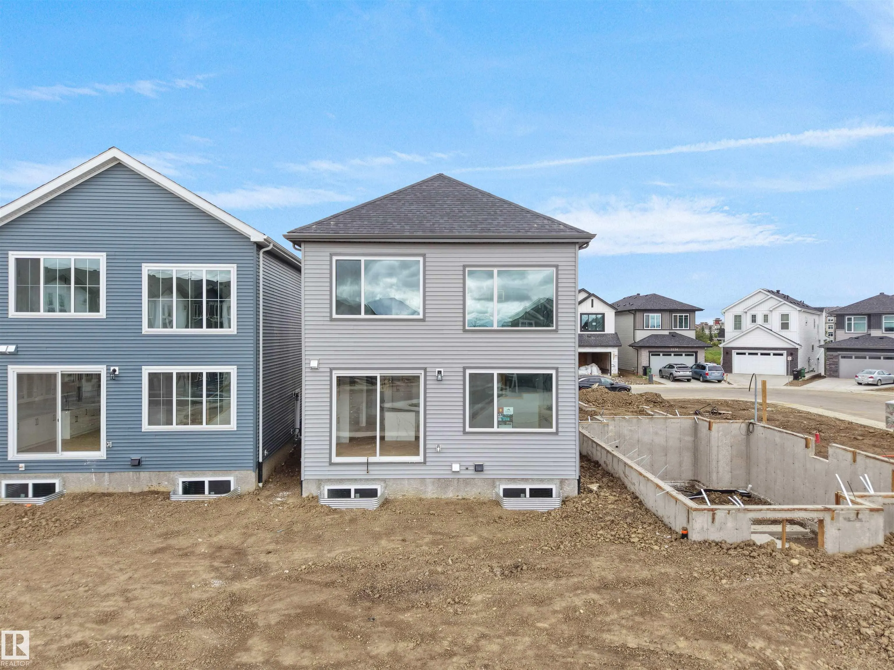2039 collip crescent