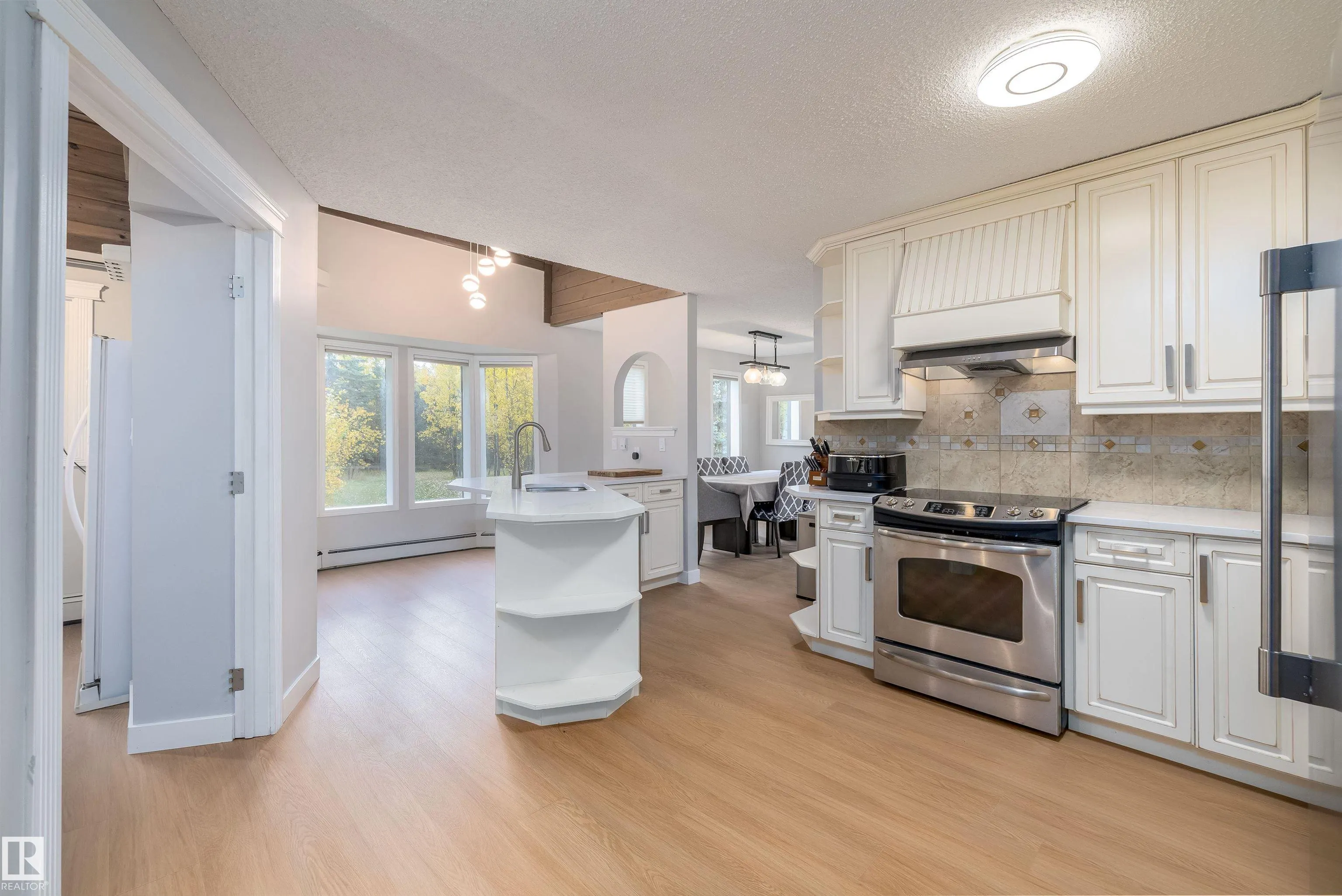 52470 RANGE ROAD 221