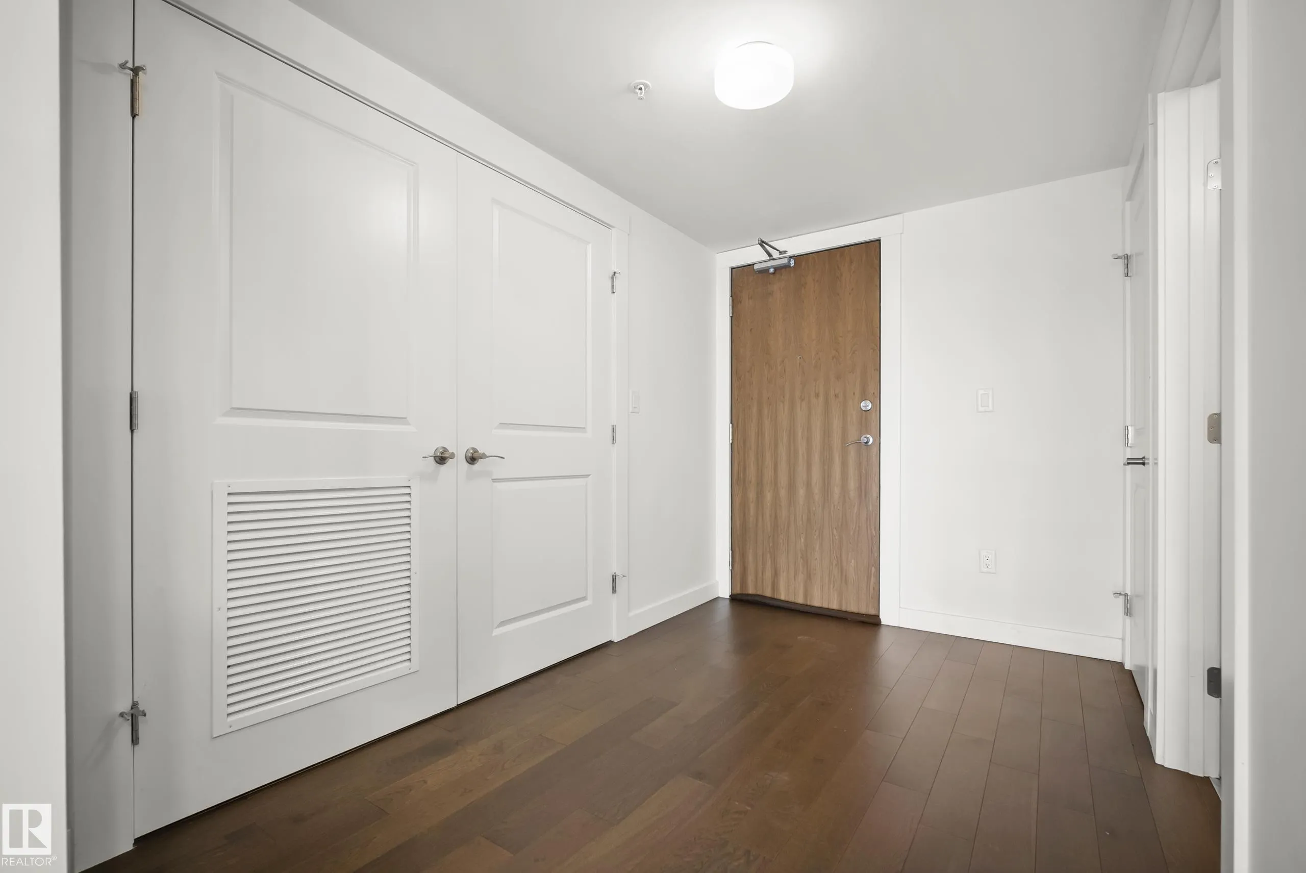 9720 106 Street