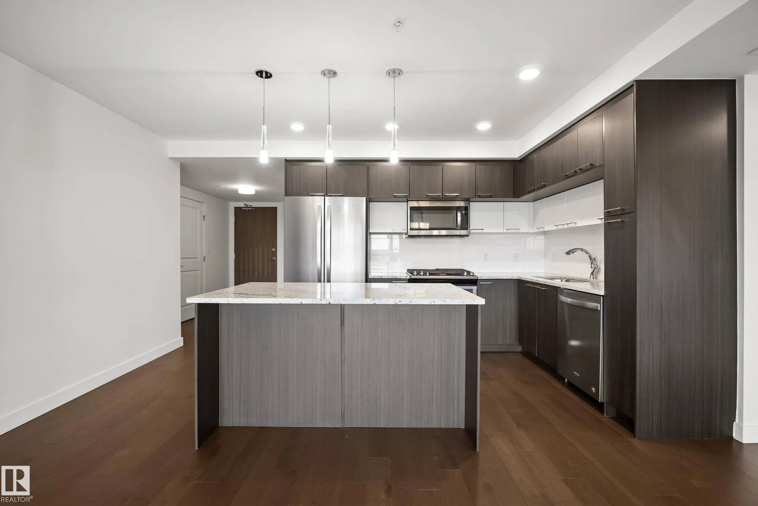 9720 106 Street