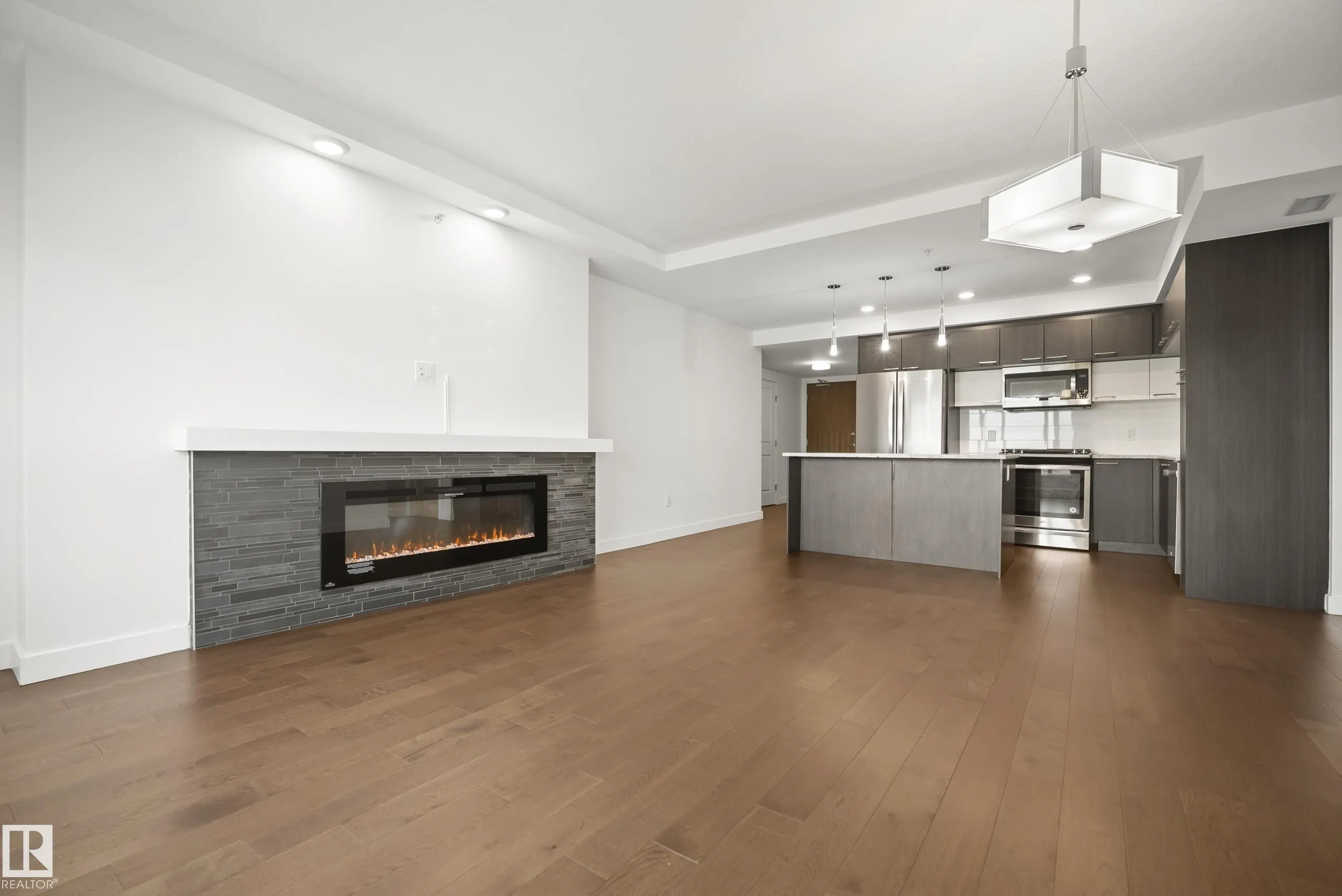 9720 106 Street
