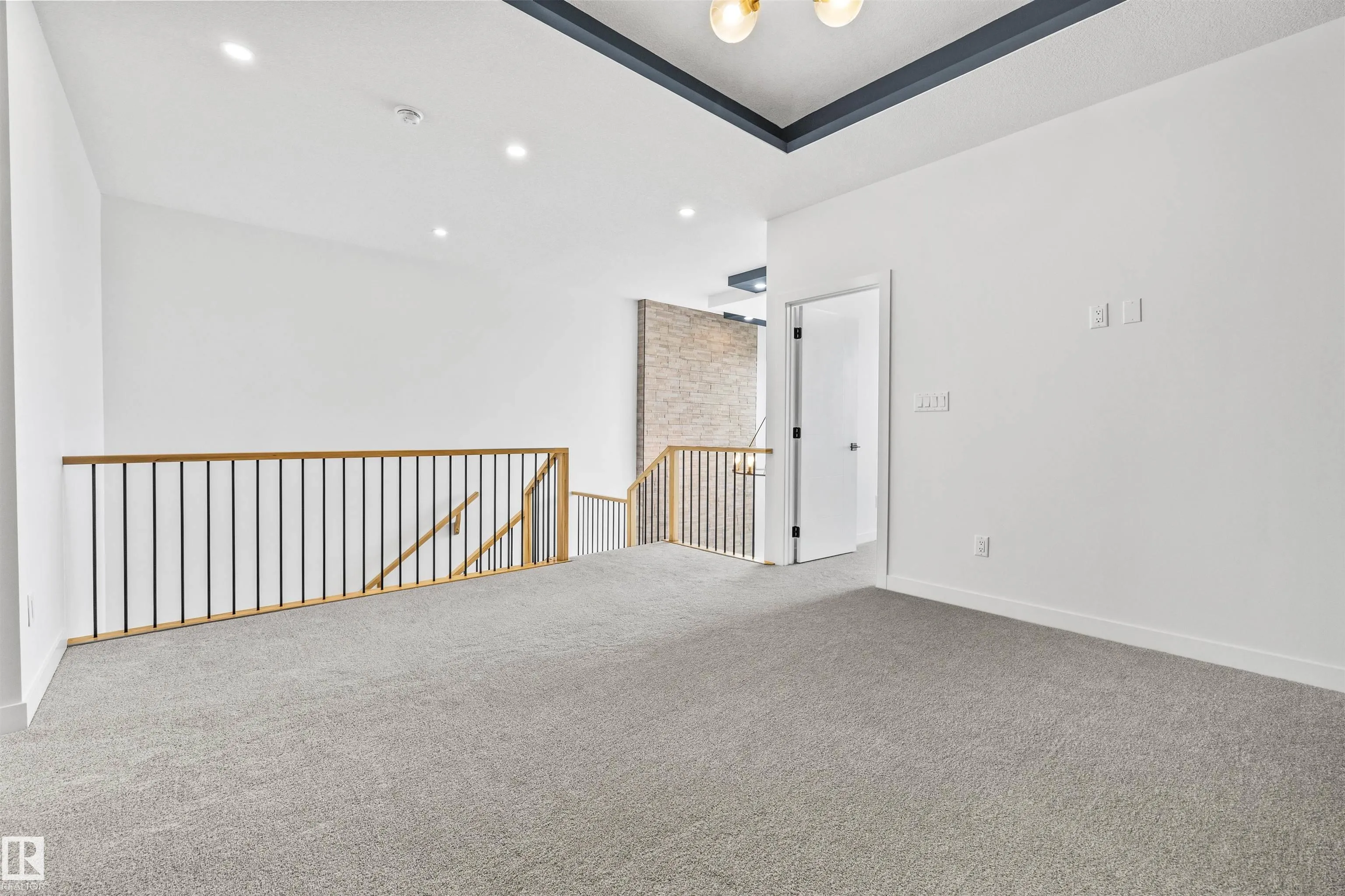 6 ENNS Court