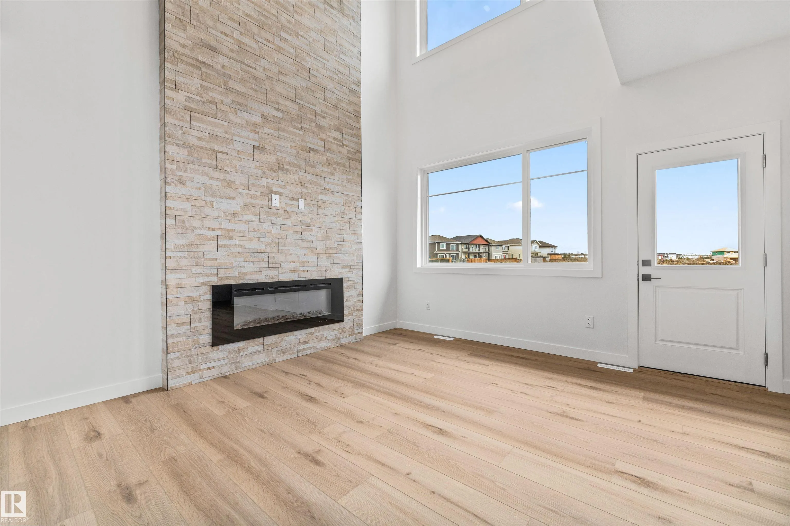 6 ENNS Court