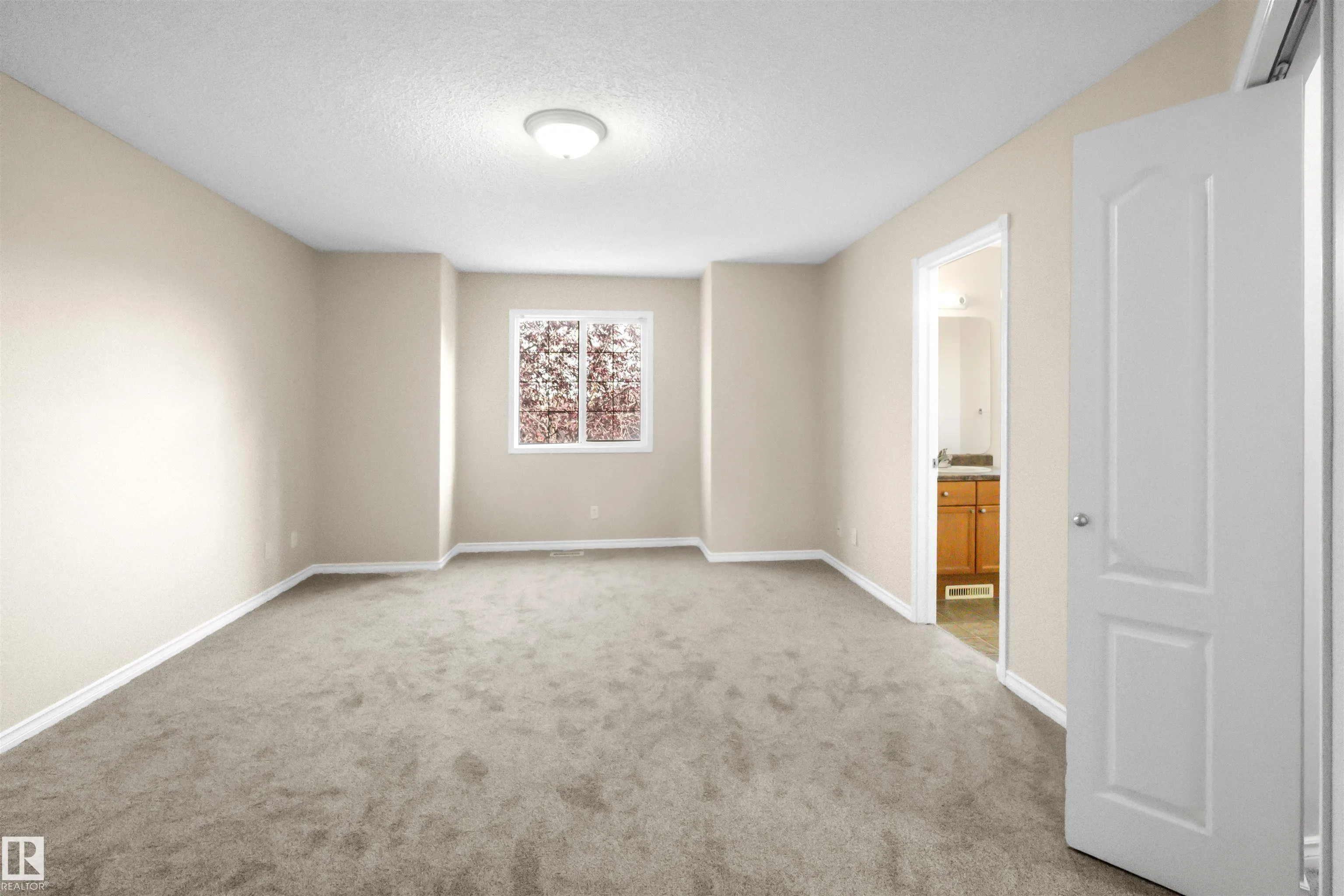460 GIBB Wynd