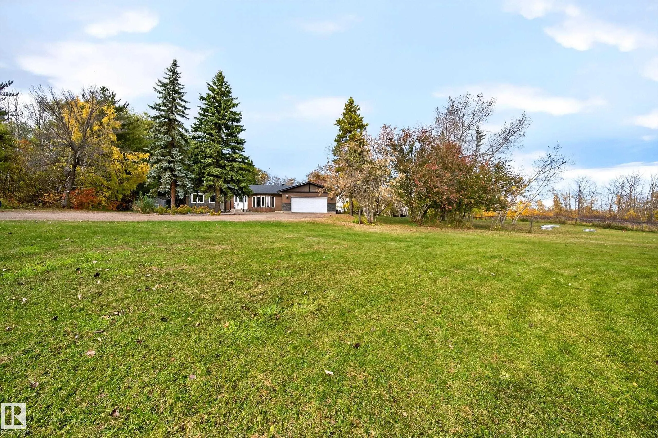 52472 RGE ROAD 224