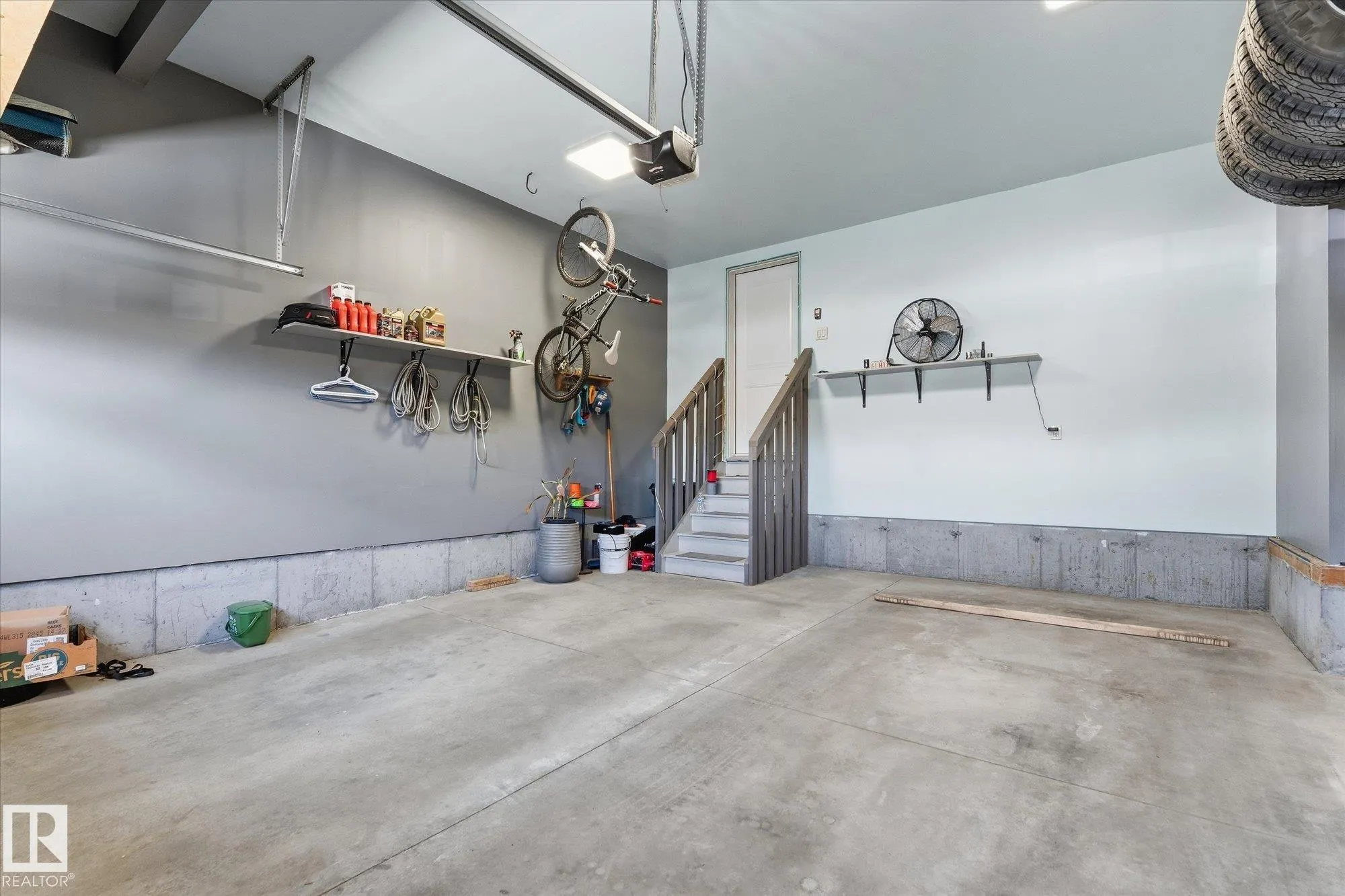 4835 WRIGHT Drive