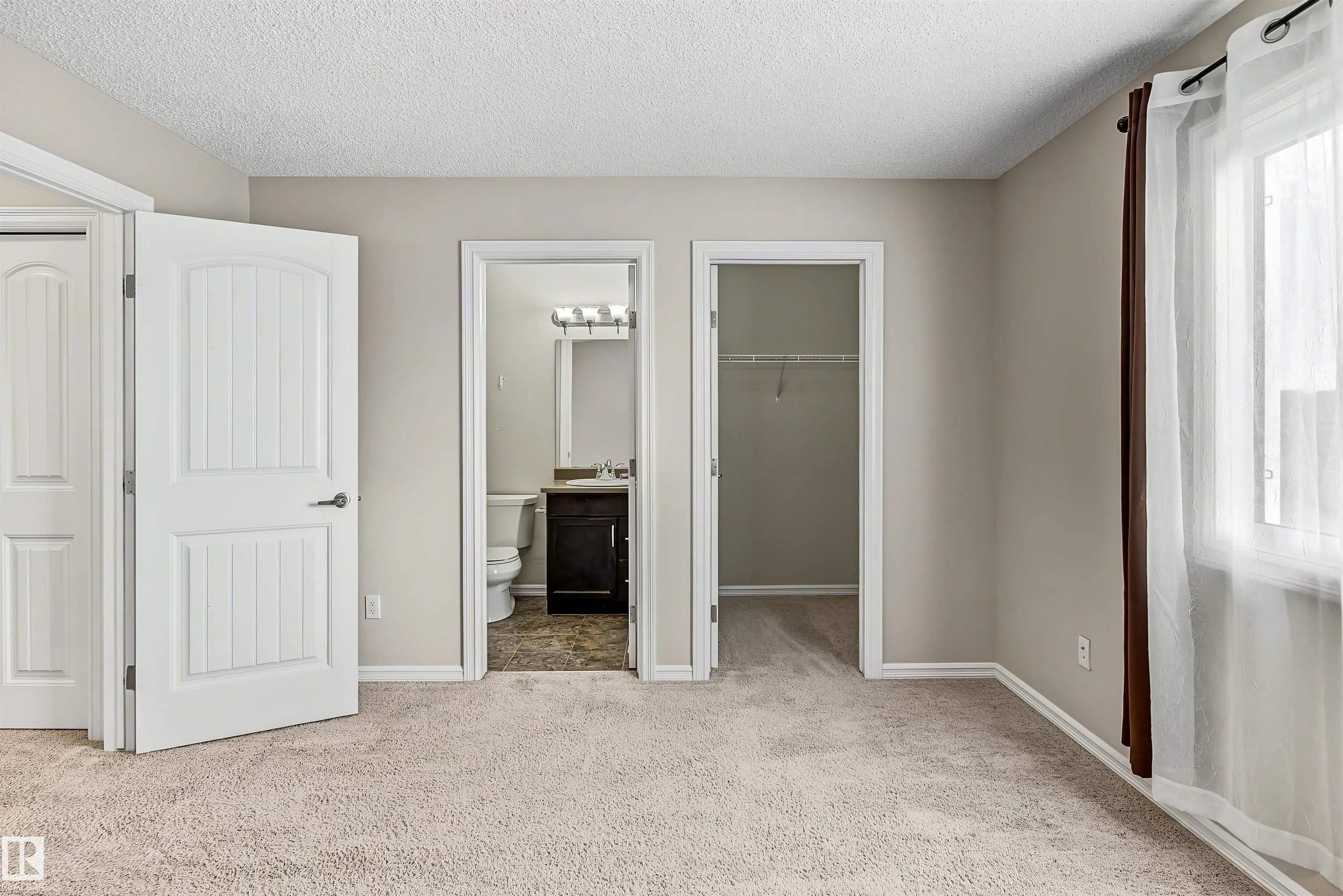 7062 CARDINAL Way
