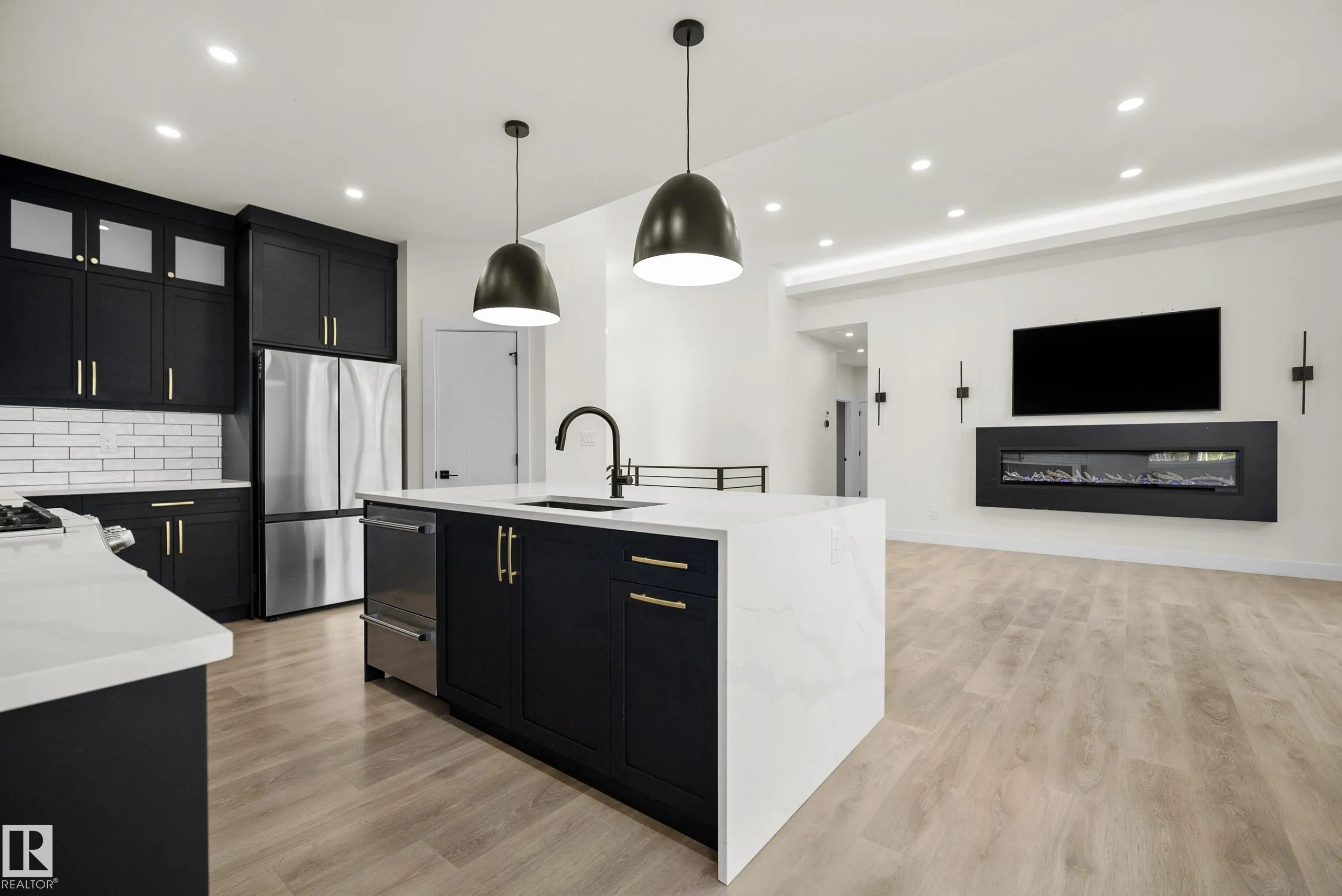 53319 RANGE ROAD 14