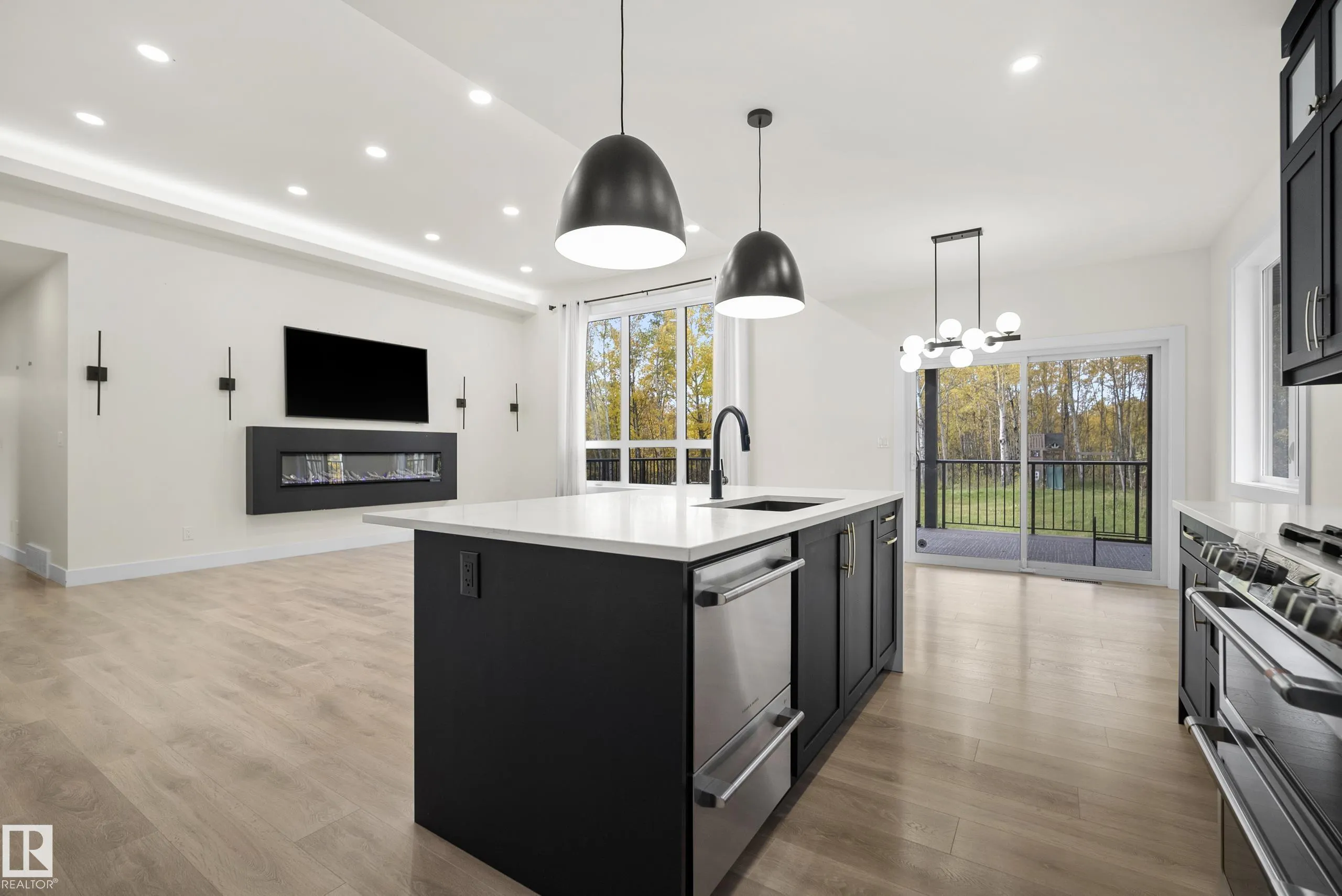 53319 RANGE ROAD 14