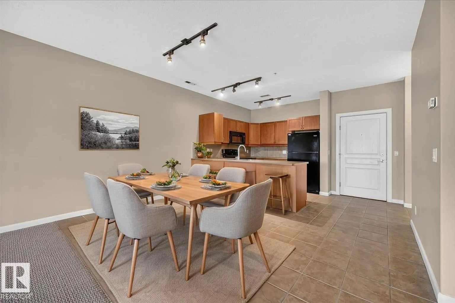 160 MAGRATH Road