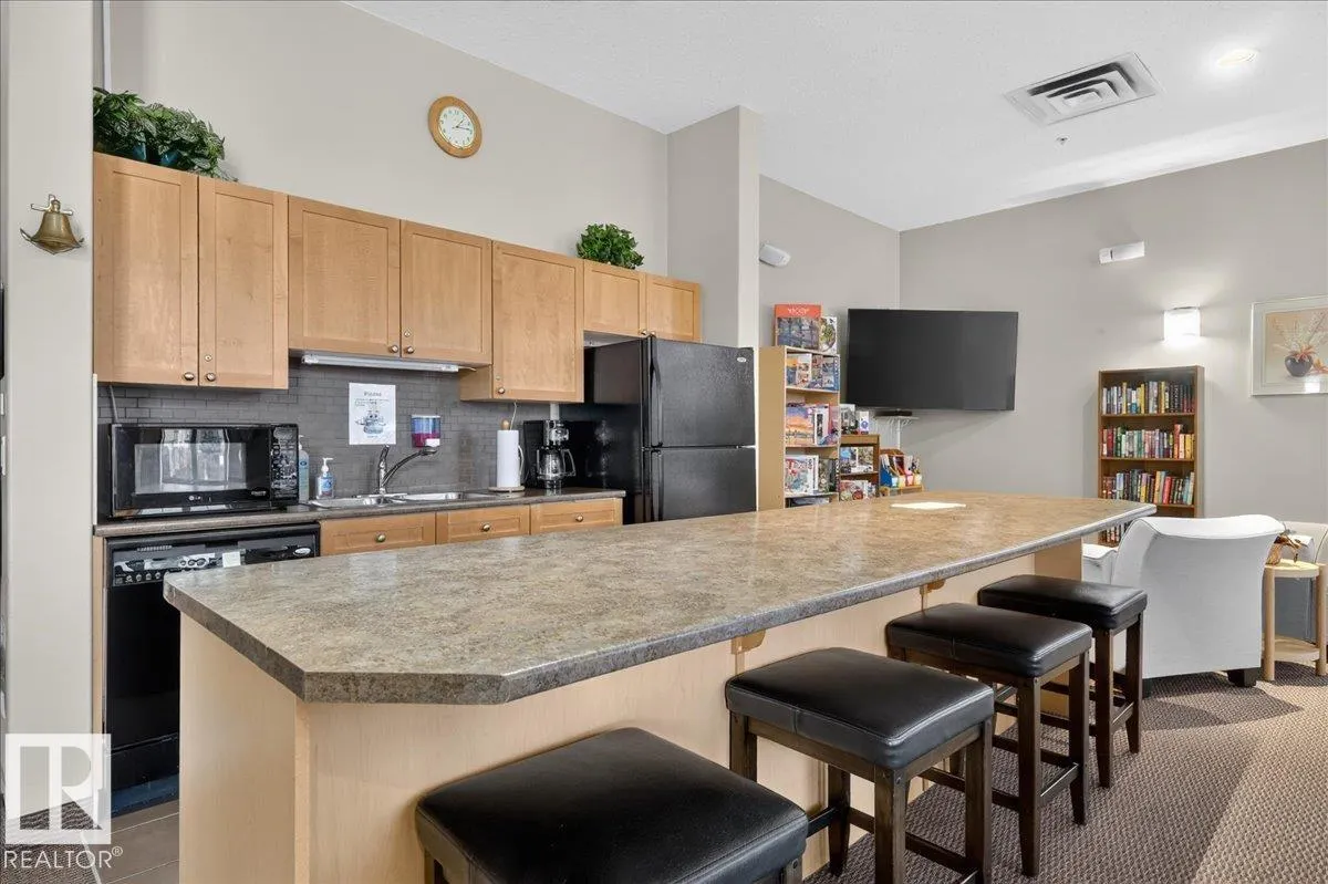 160 MAGRATH Road