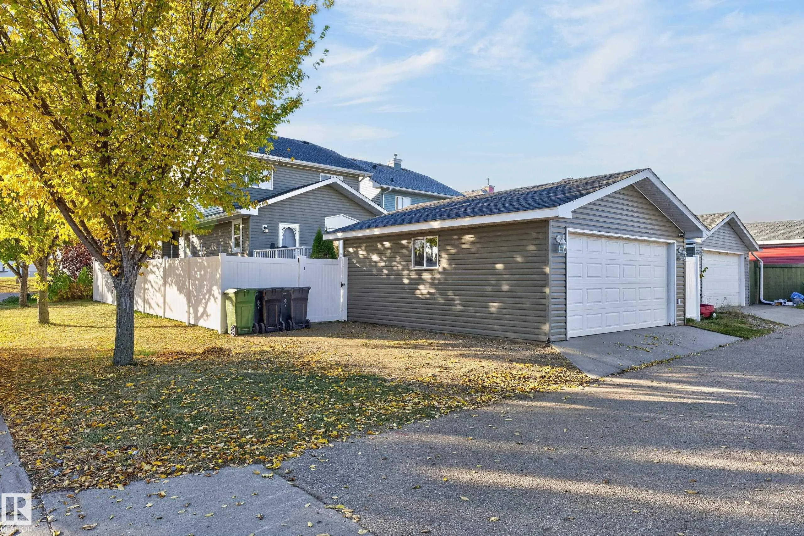 84 WESTWOOD Lane