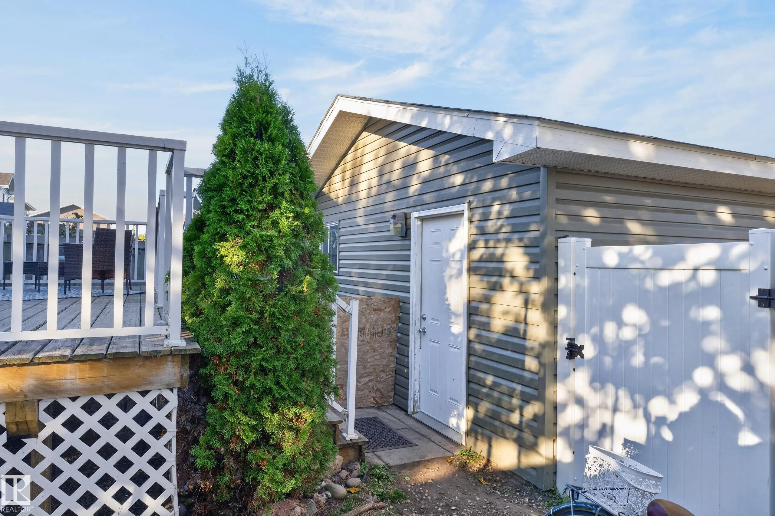 84 WESTWOOD Lane