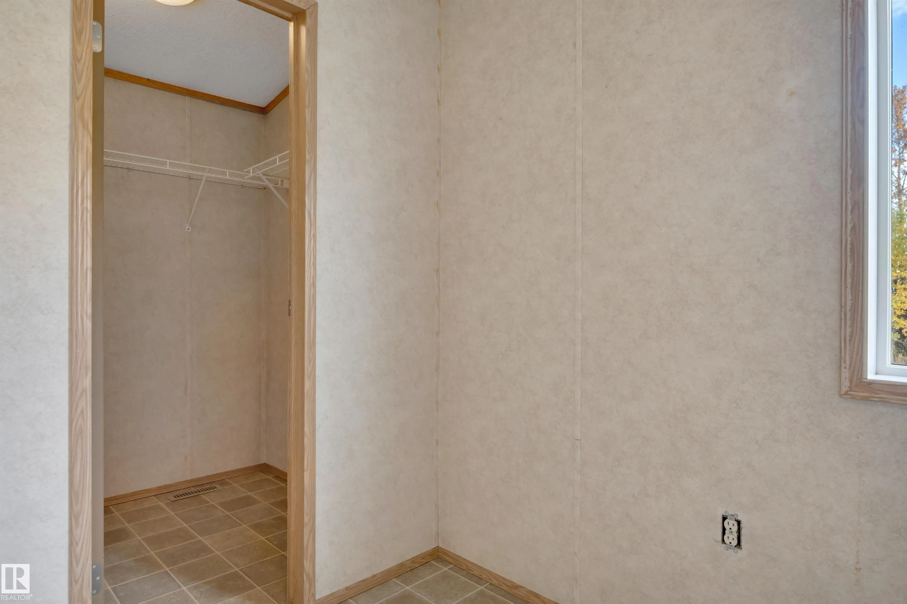 48138 RGE RD 244