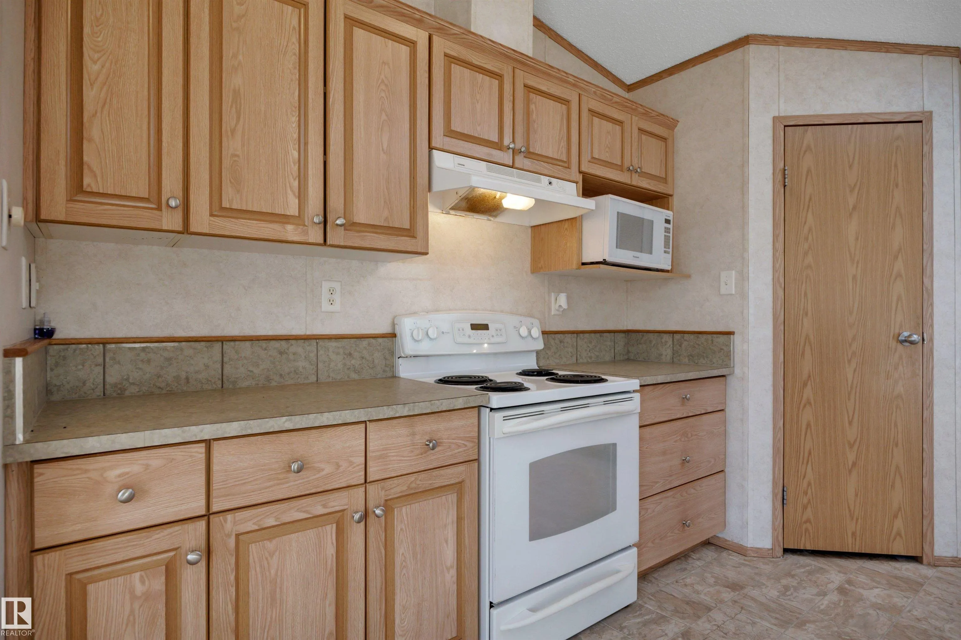 48138 RGE RD 244