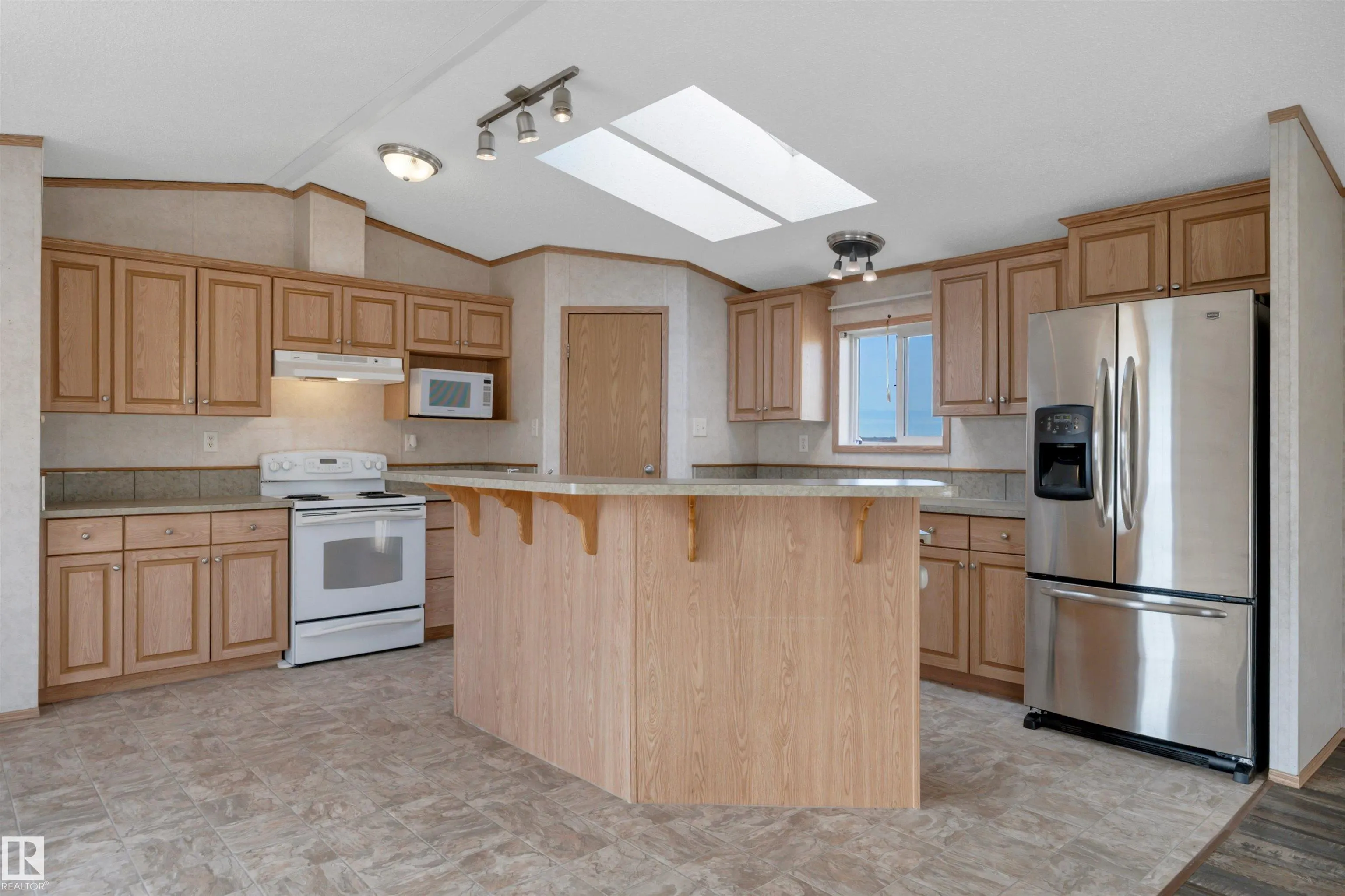 48138 RGE RD 244