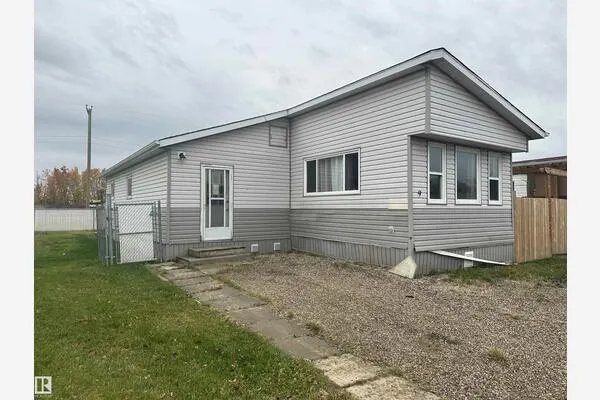 #9 5220 44Av