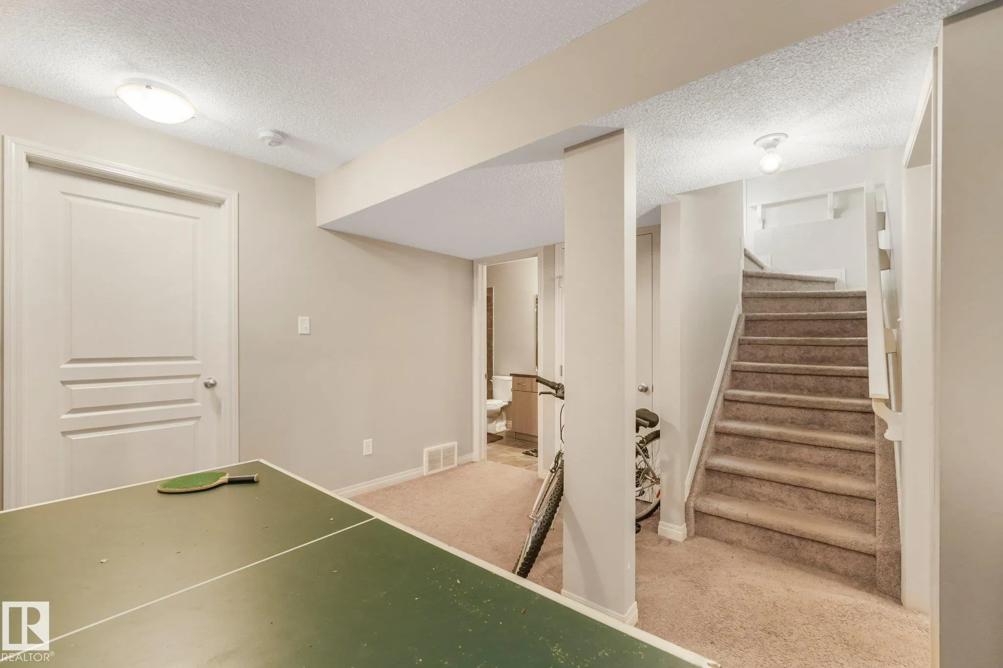 1621 DAVIDSON GREEN Green