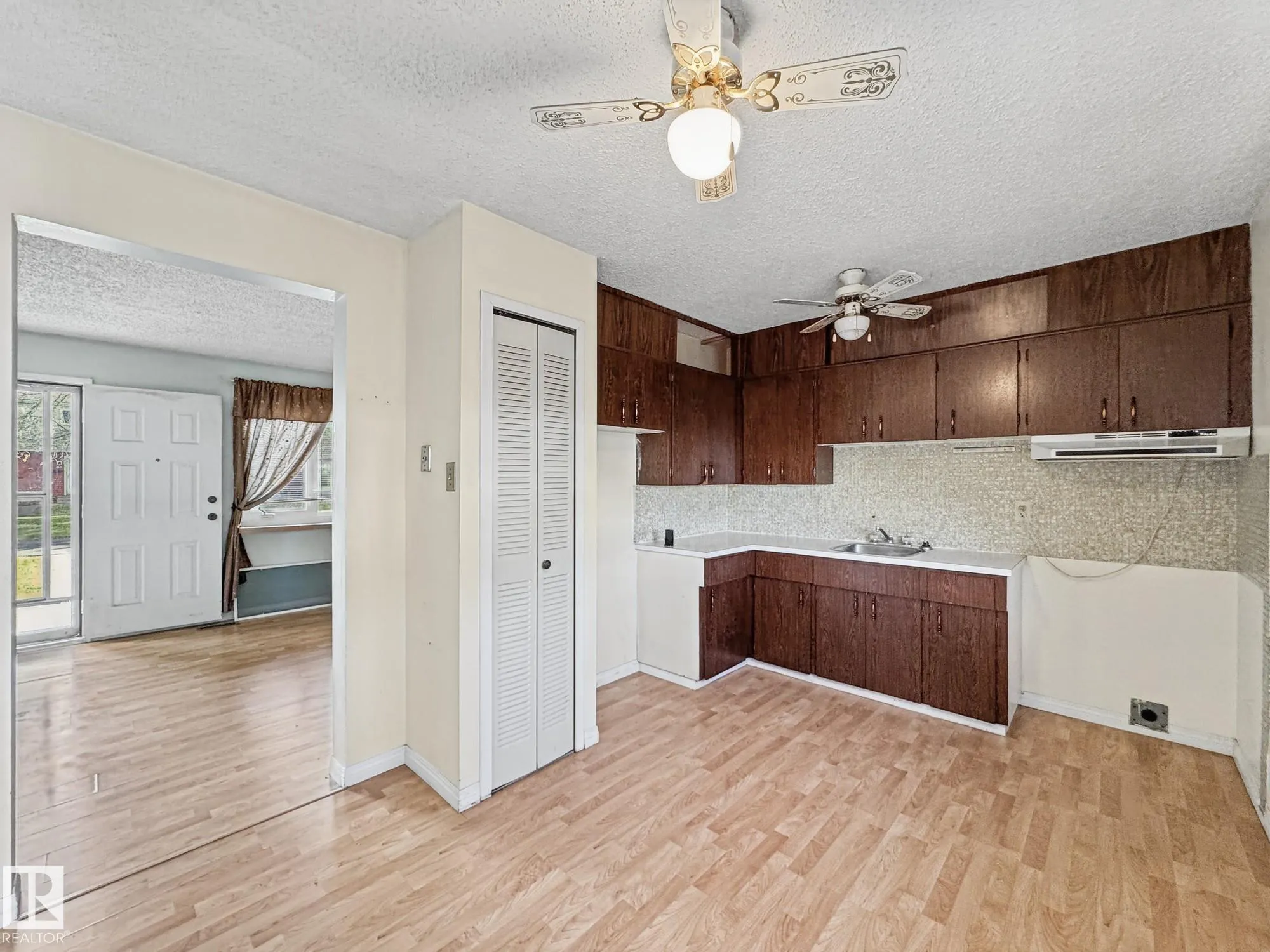 144 HABITAT Crescent