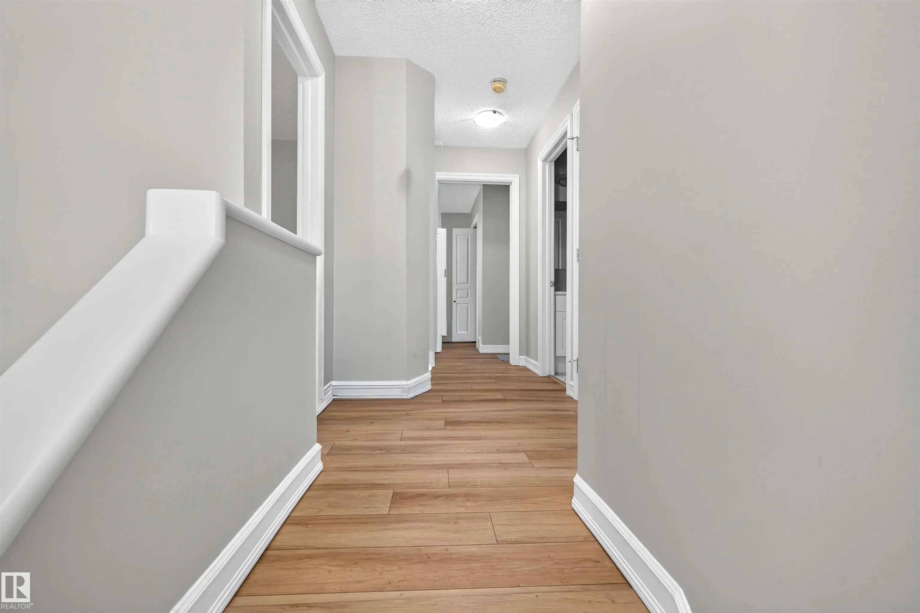 1304 BARNES Close