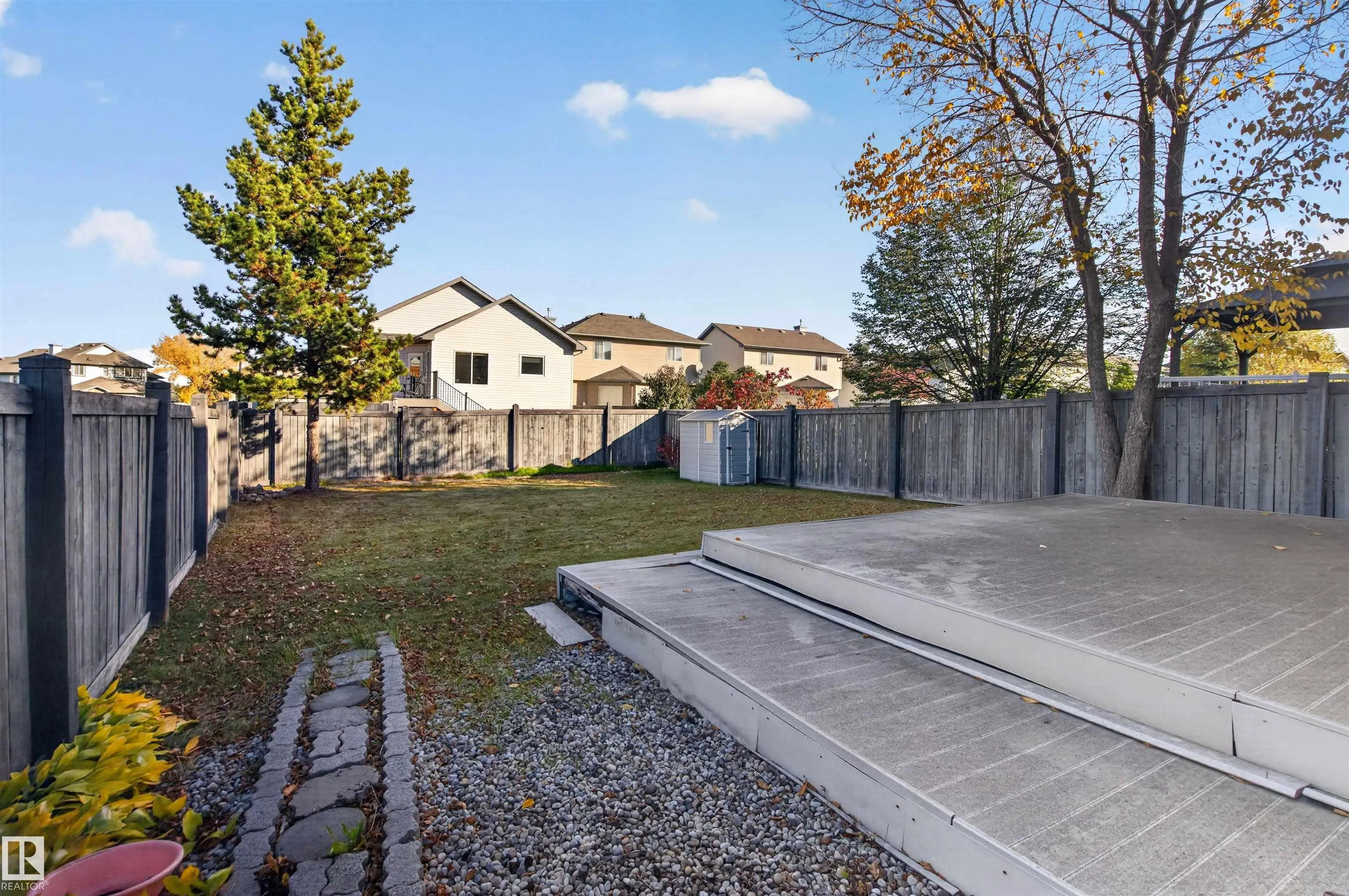 1304 BARNES Close