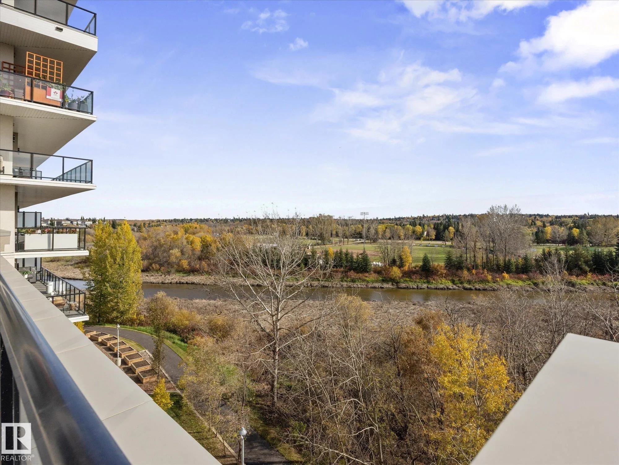 200 BELLEROSE Drive