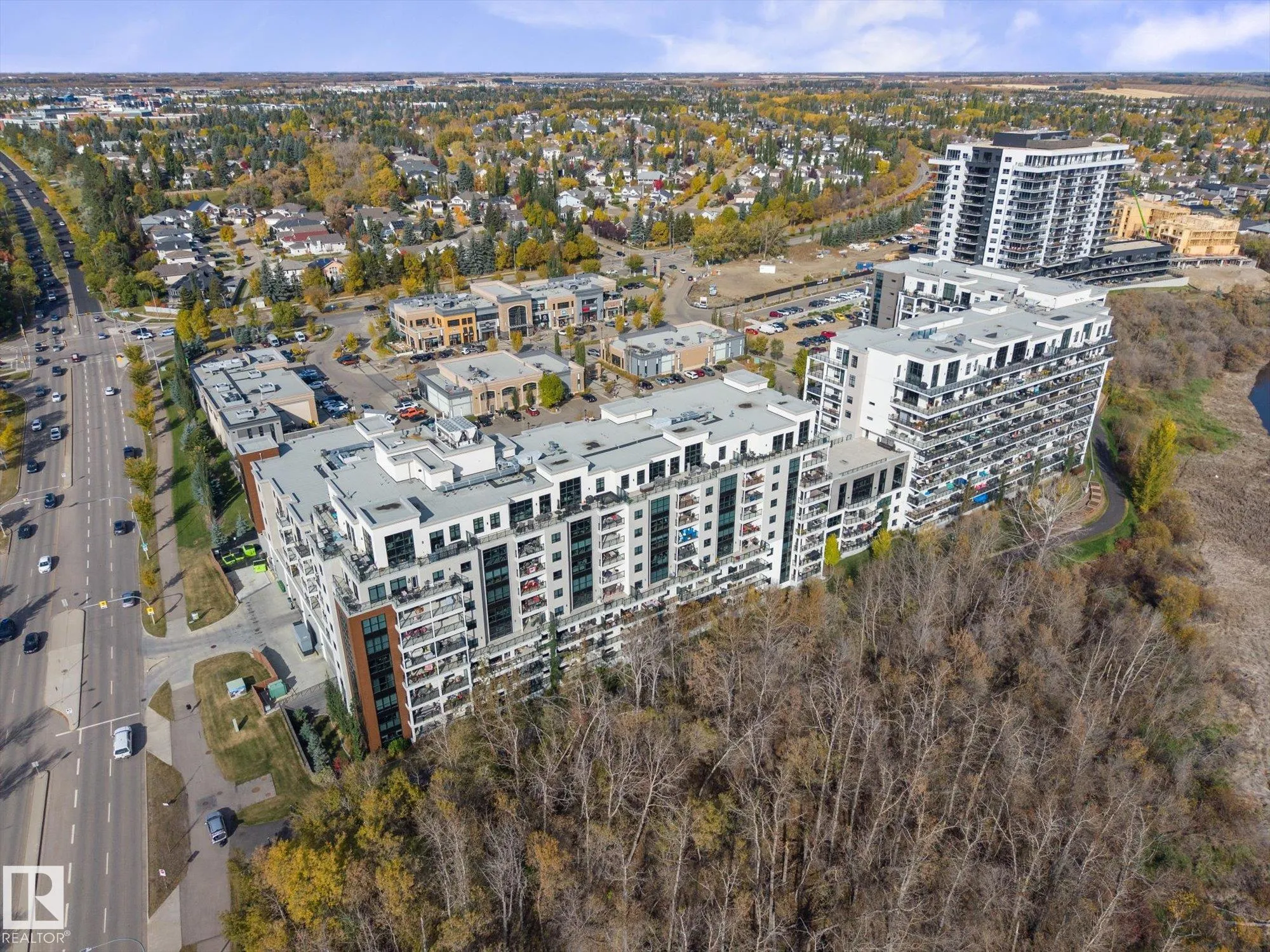 200 BELLEROSE Drive