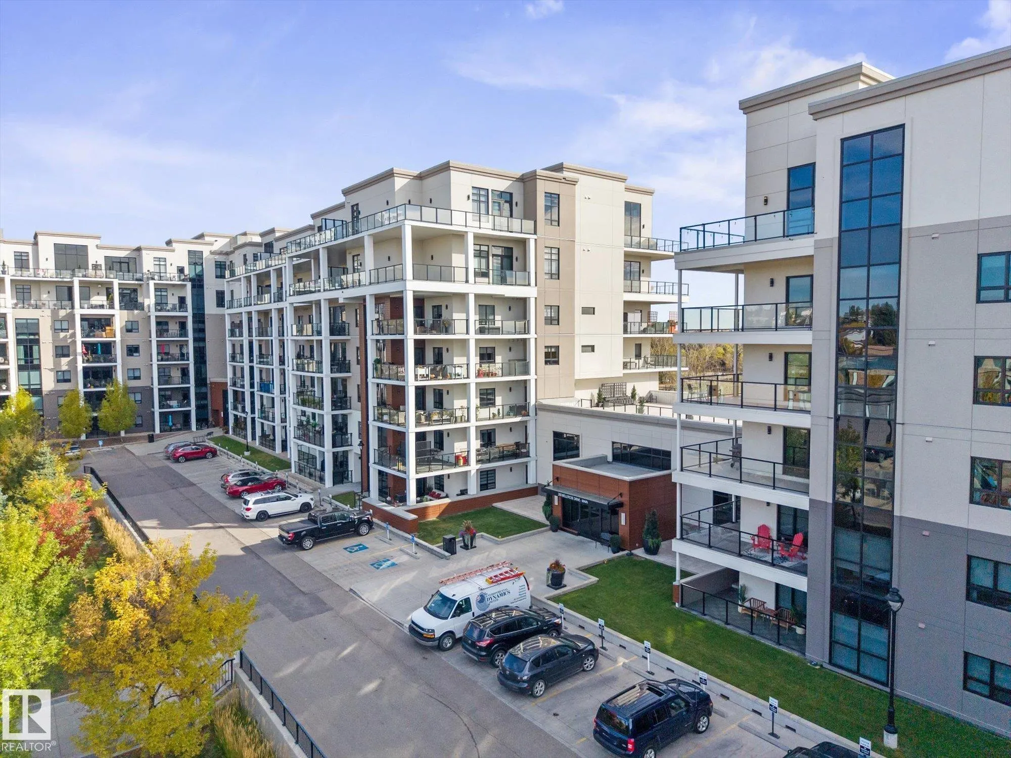 200 BELLEROSE Drive