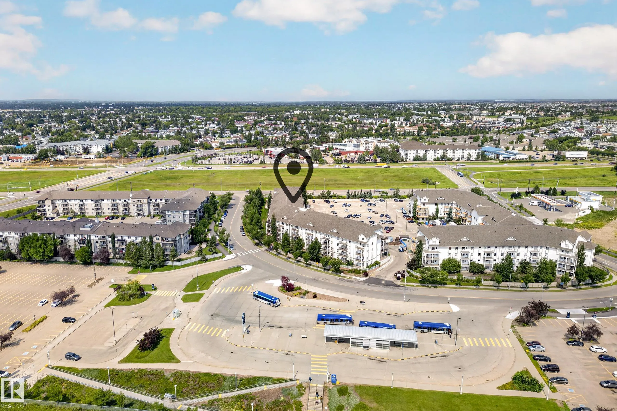320 CLAREVIEW STATION Drive