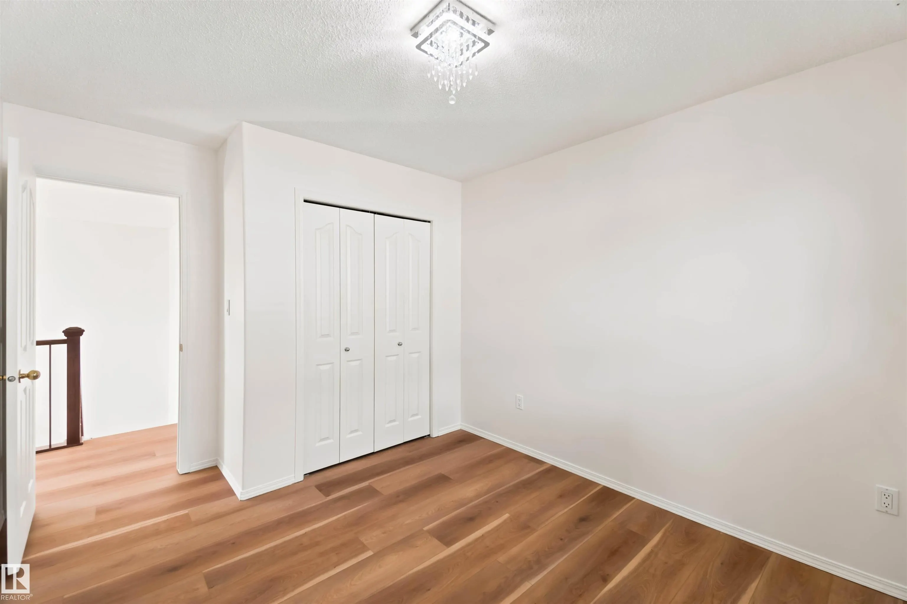 34 NORRIS Crescent