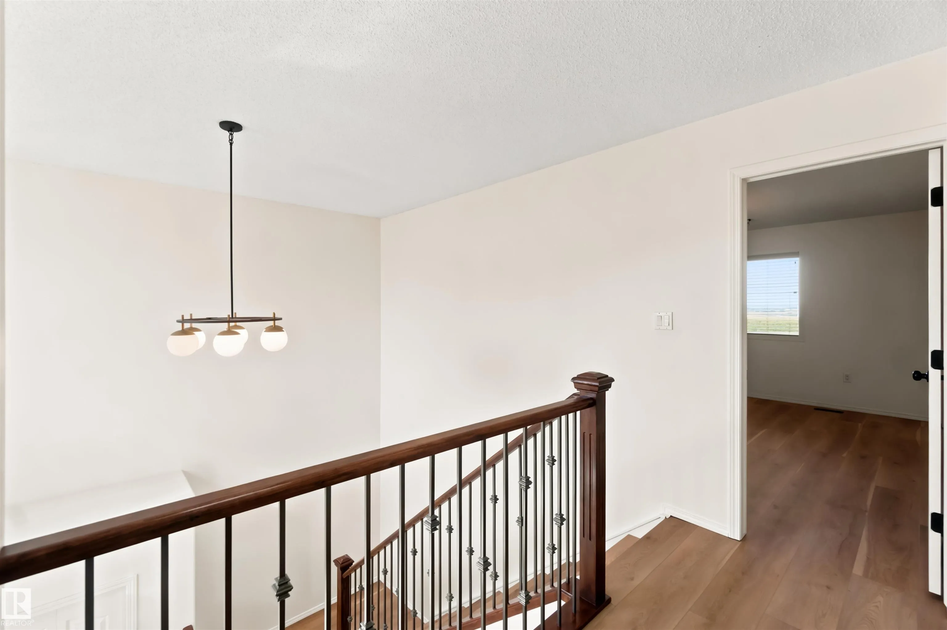 34 NORRIS Crescent