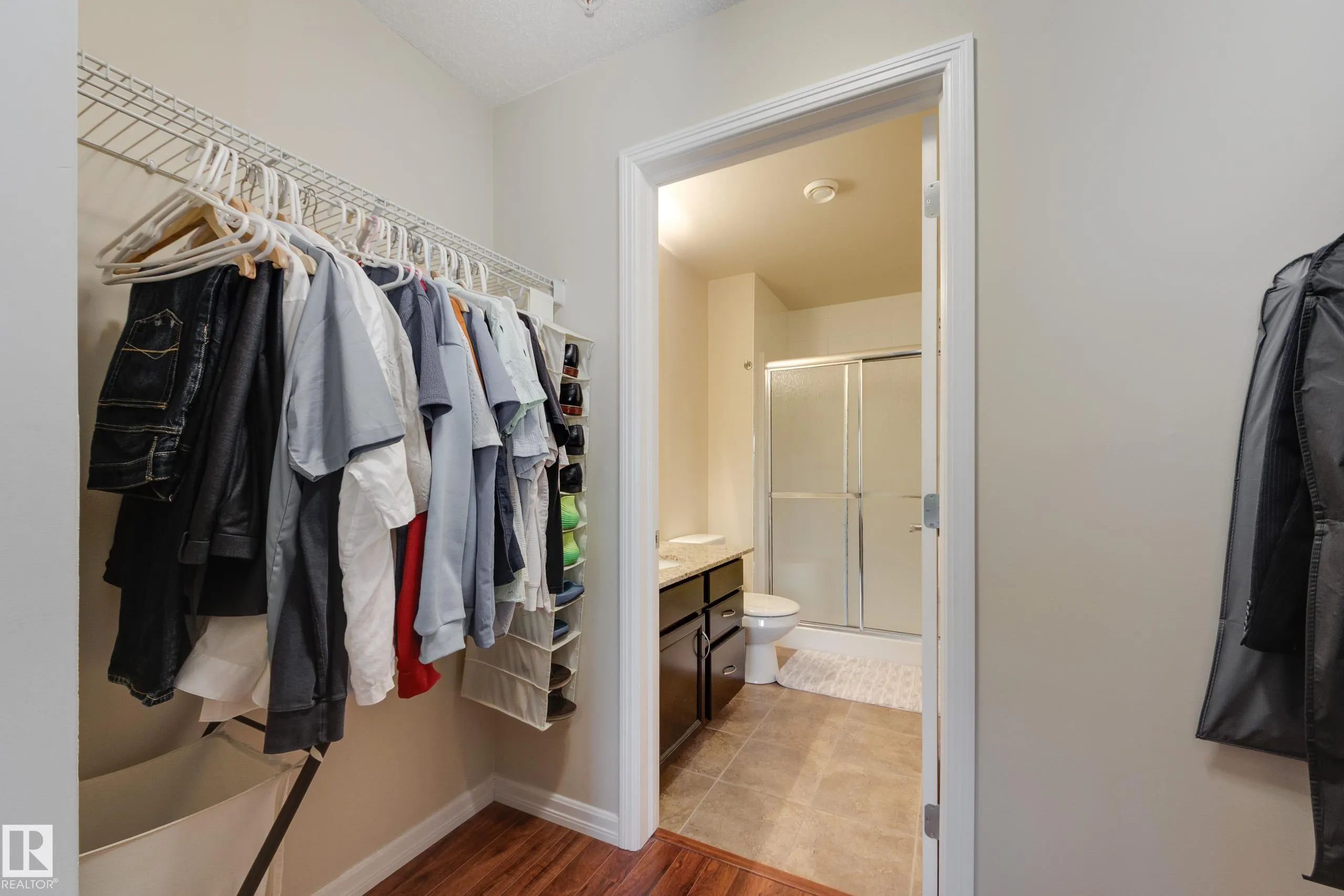 271 CHARLOTTE Way