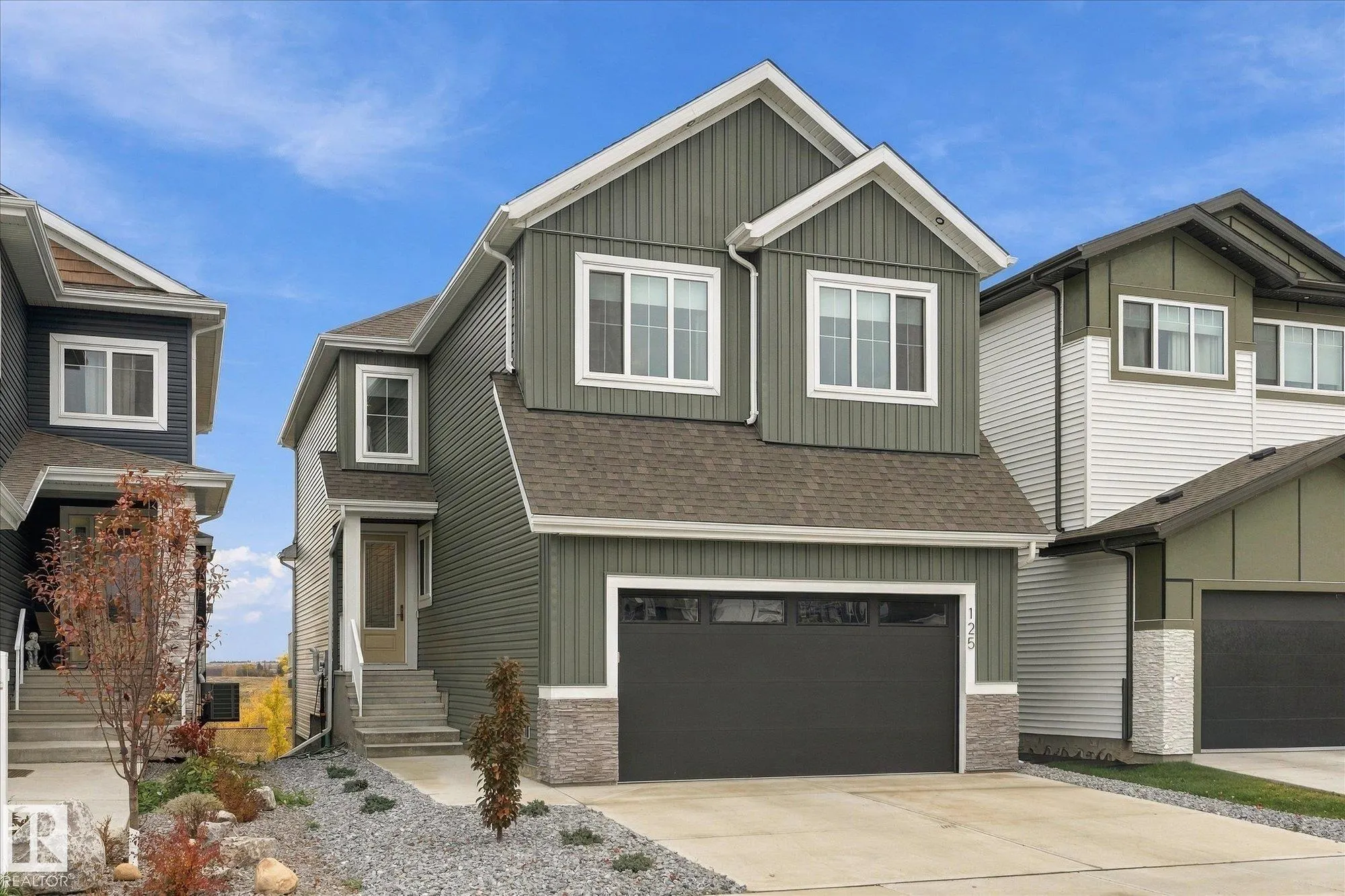 125 STARLING Way