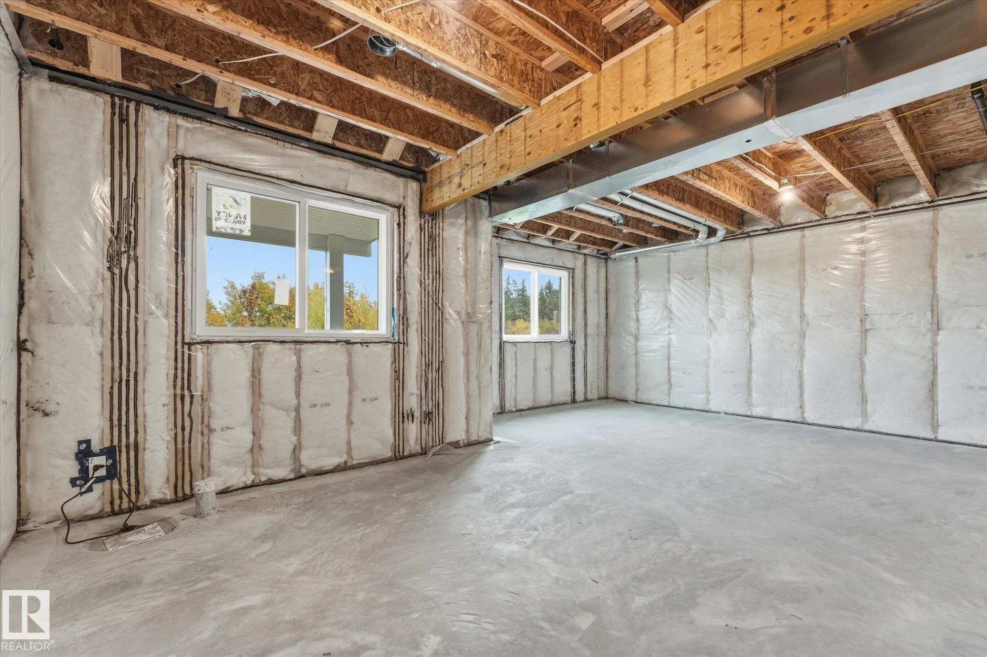 125 STARLING Way