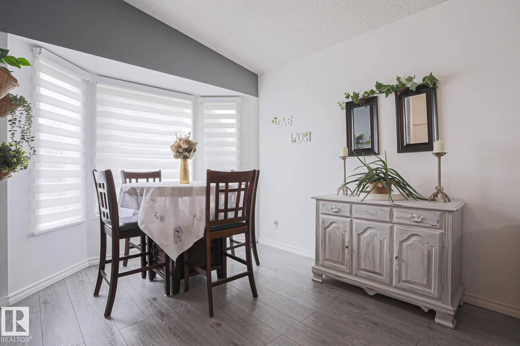 52 WESTLAKE Drive