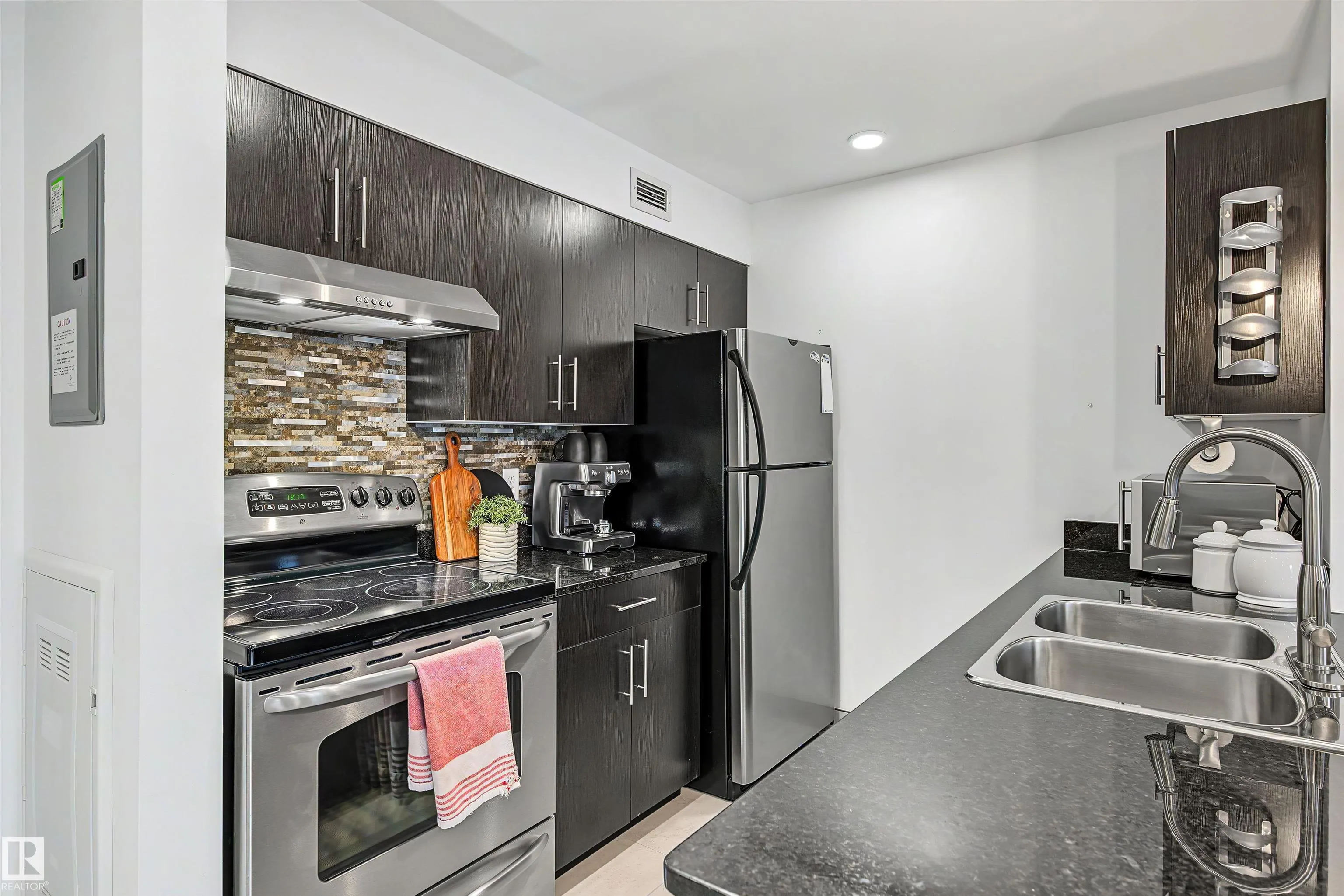 530 WATT Boulevard