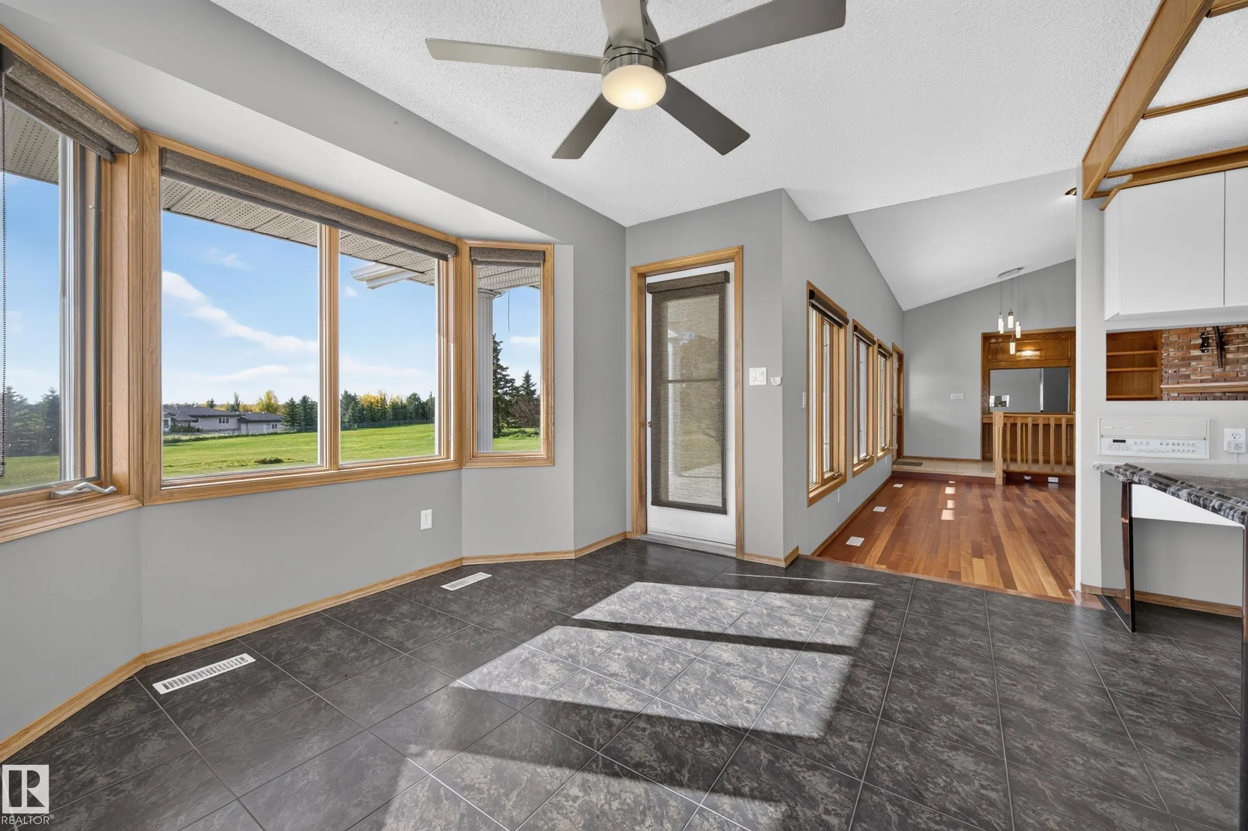 19403 Fort Rd