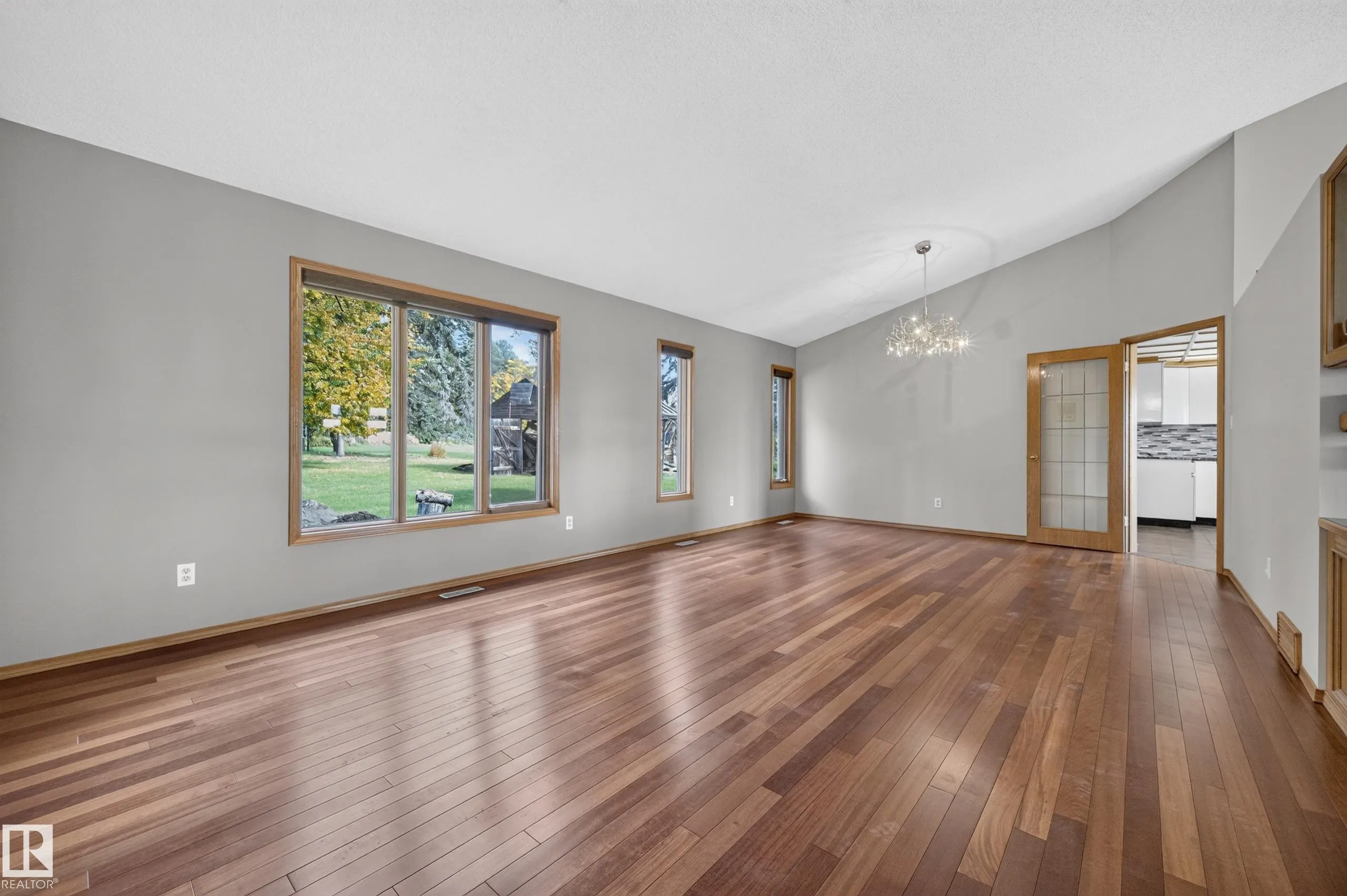 19403 Fort Rd
