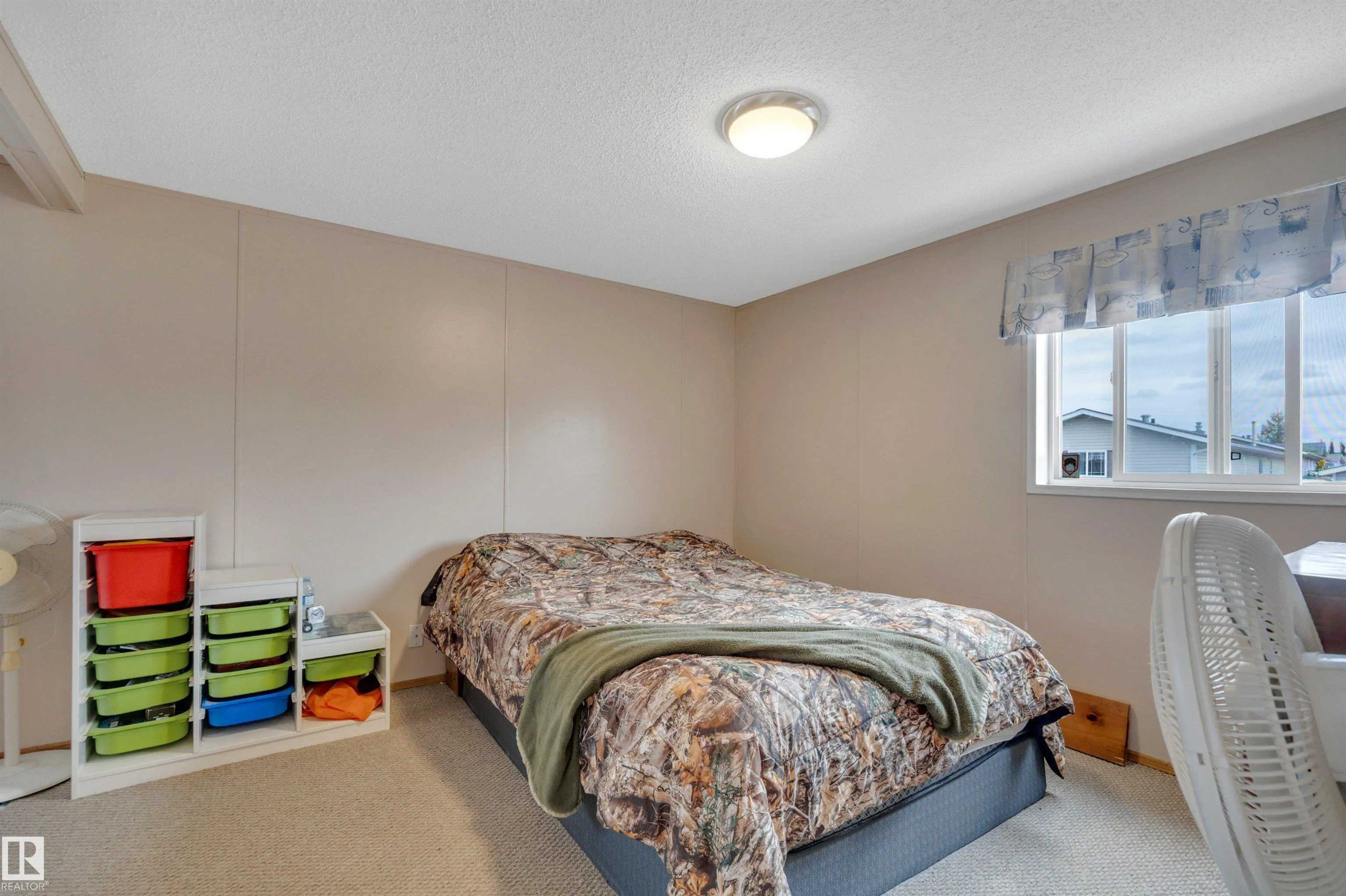 1666 Jubilee Crescent