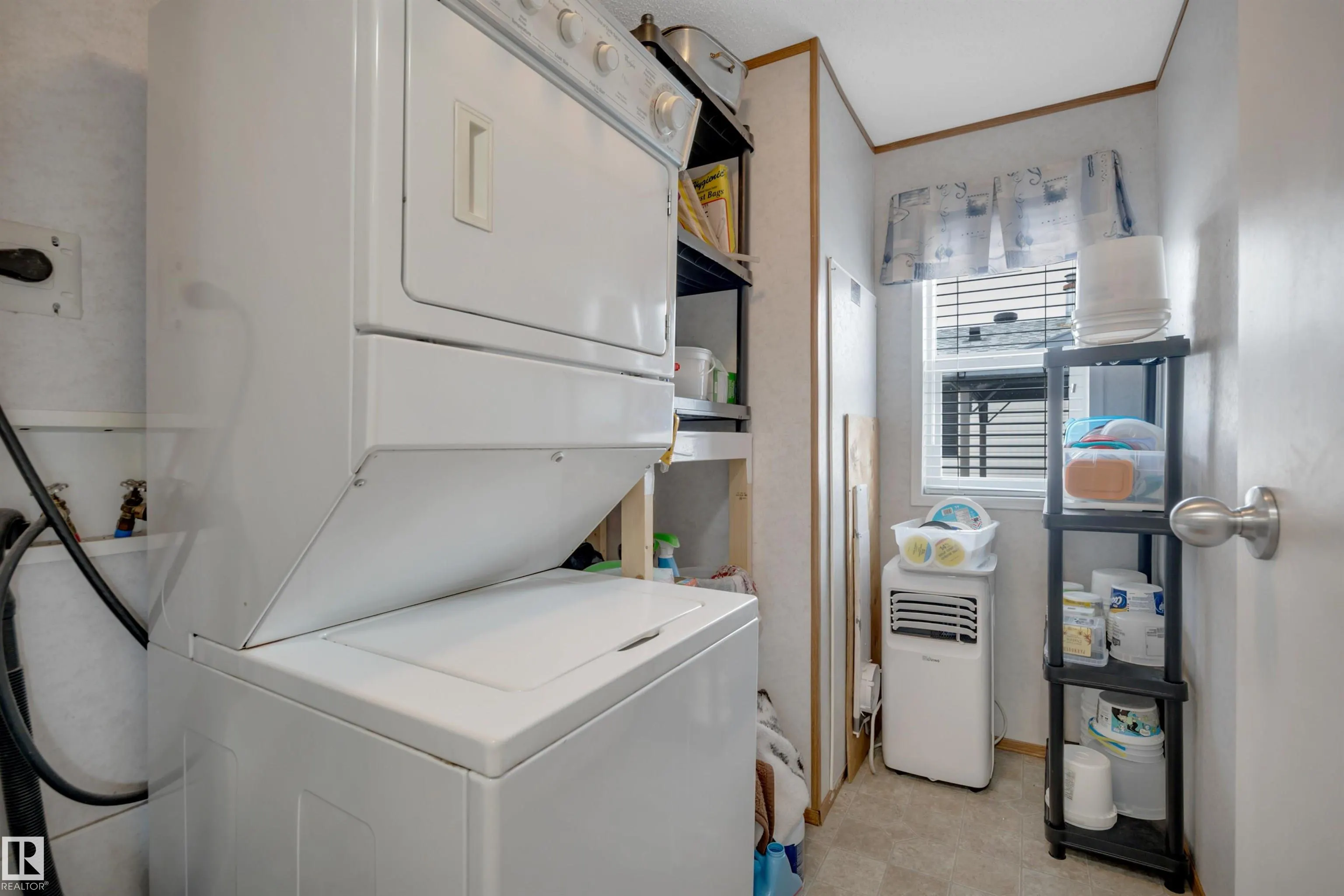 1666 Jubilee Crescent